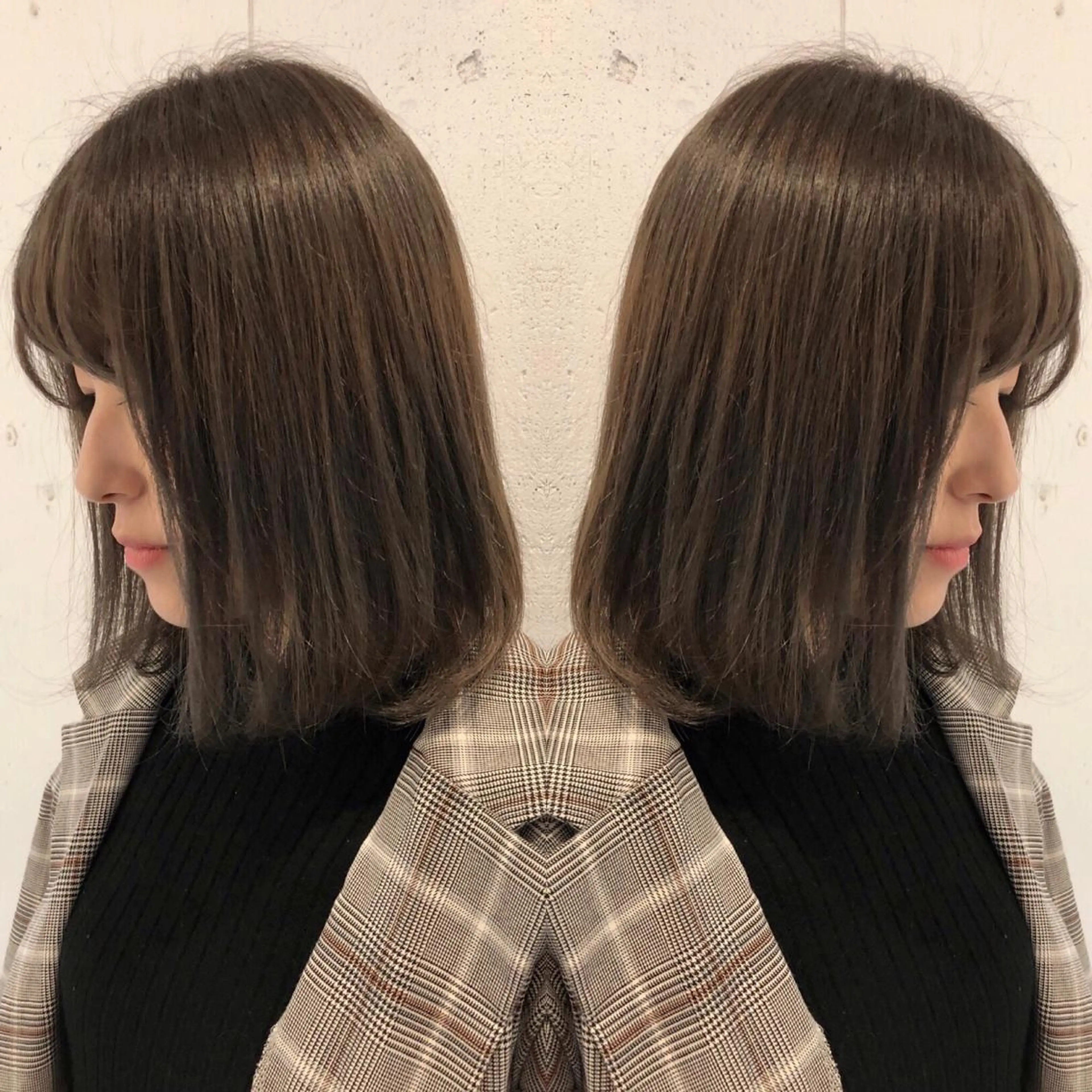 ミディアム アッシュ あらき ちさとのヘアスタイル