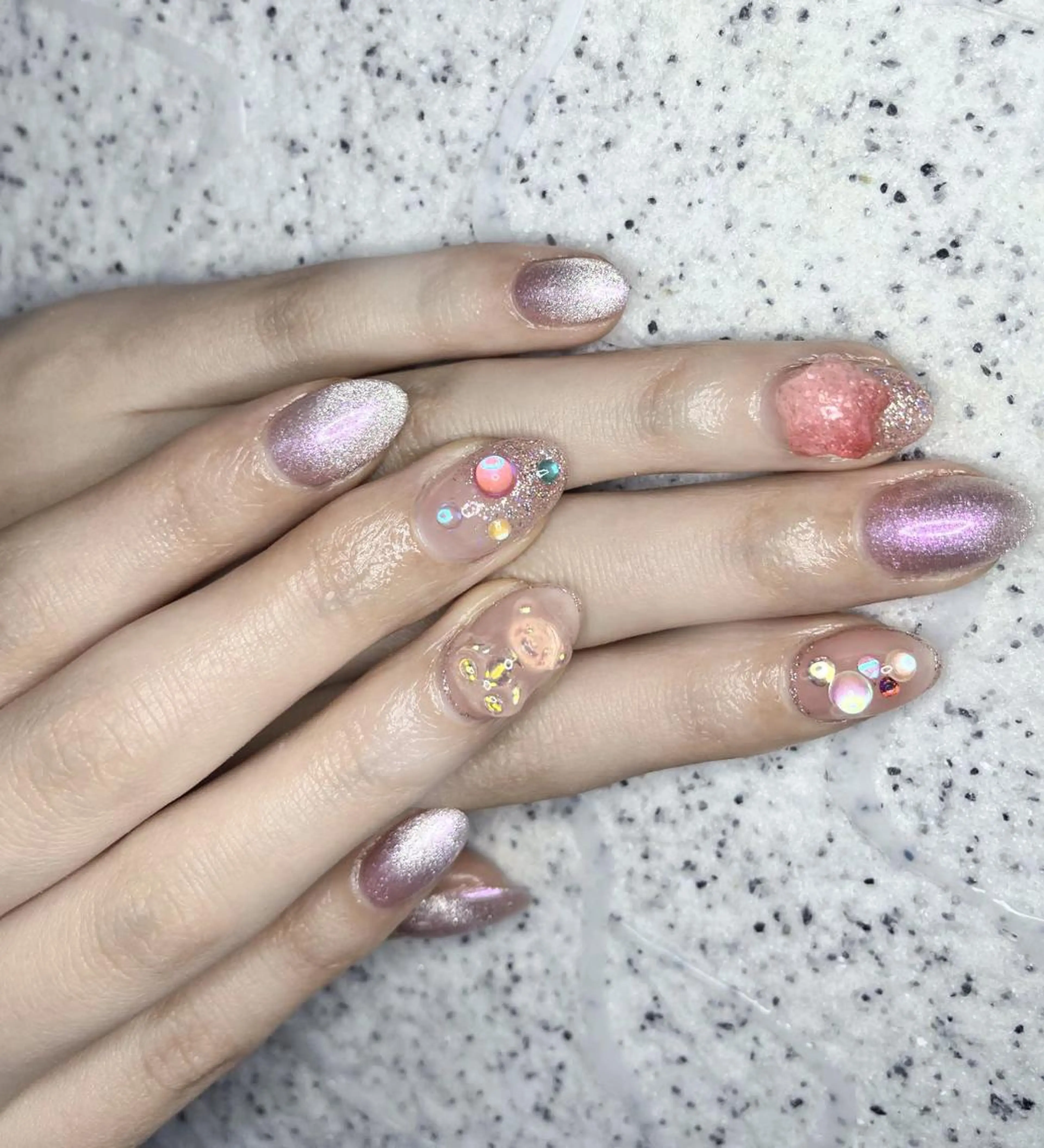 ネイル Queens PUPUのネイルデザイン