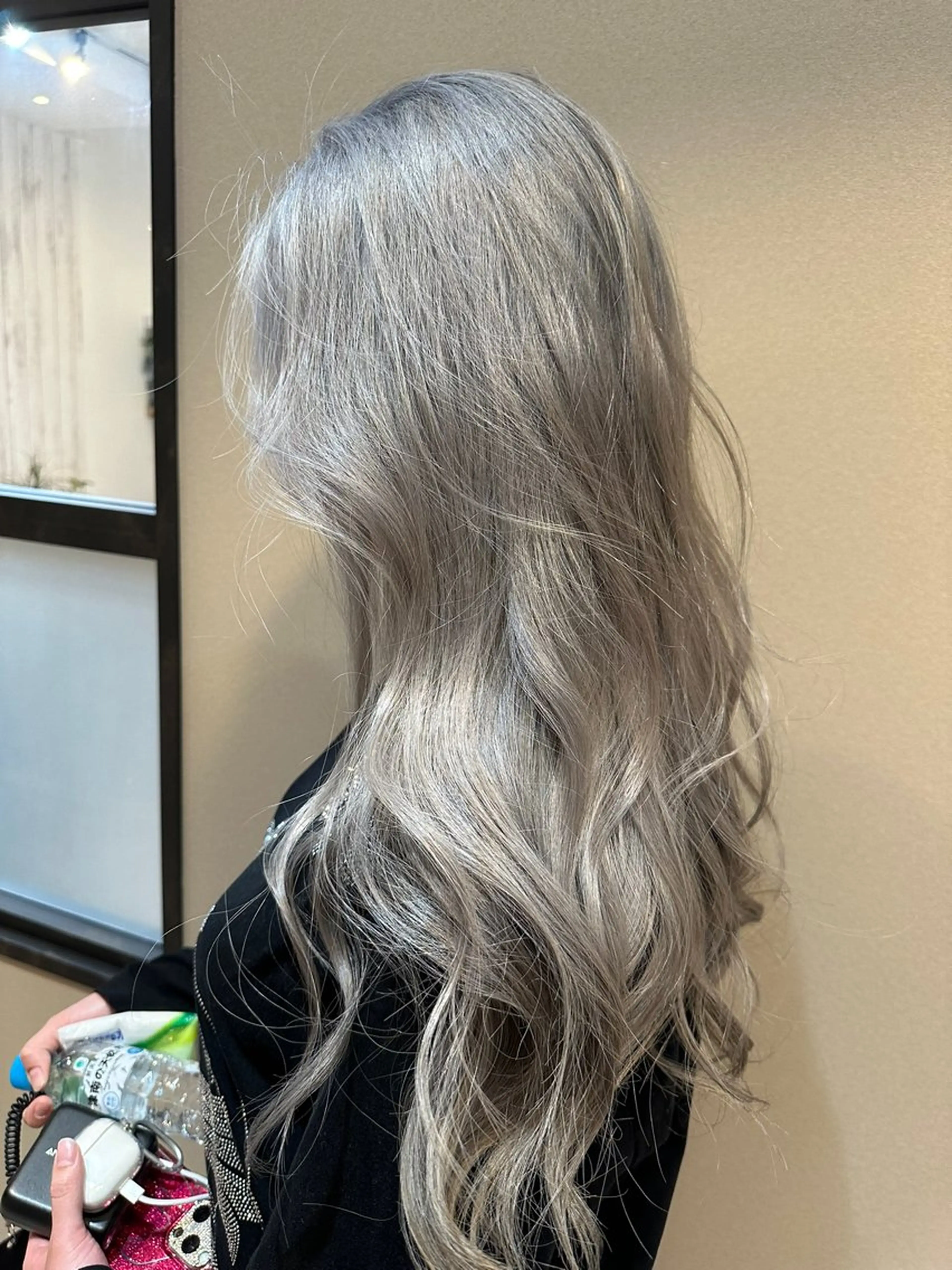 ロング ヘアカラー 🔷ブリーチバレイヤ ージュ🔷飯野達也のヘアスタイル