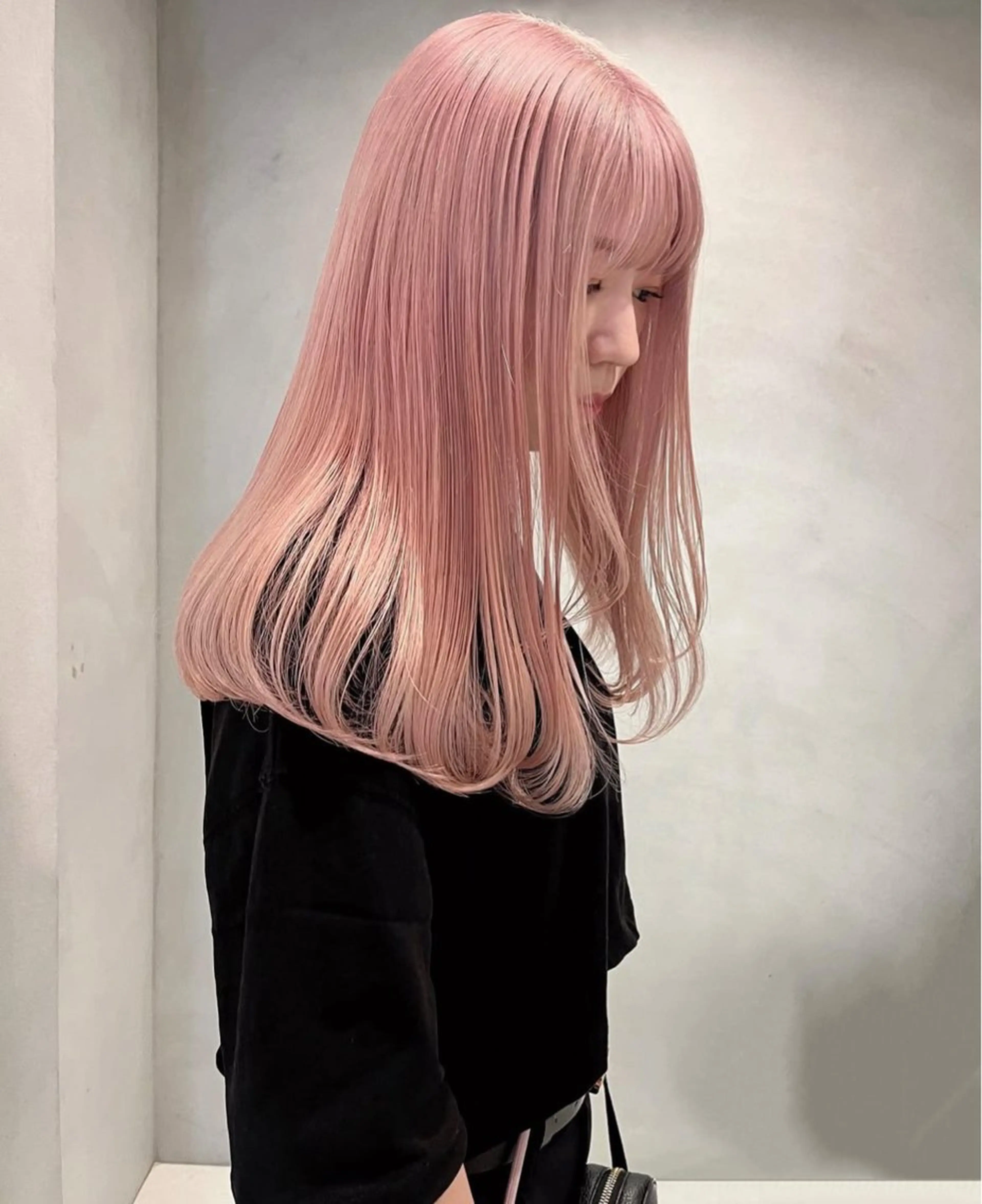 ロング カラー ヘアカラー トリートメント PELE ハイトーン 児玉 大翔のヘアスタイル