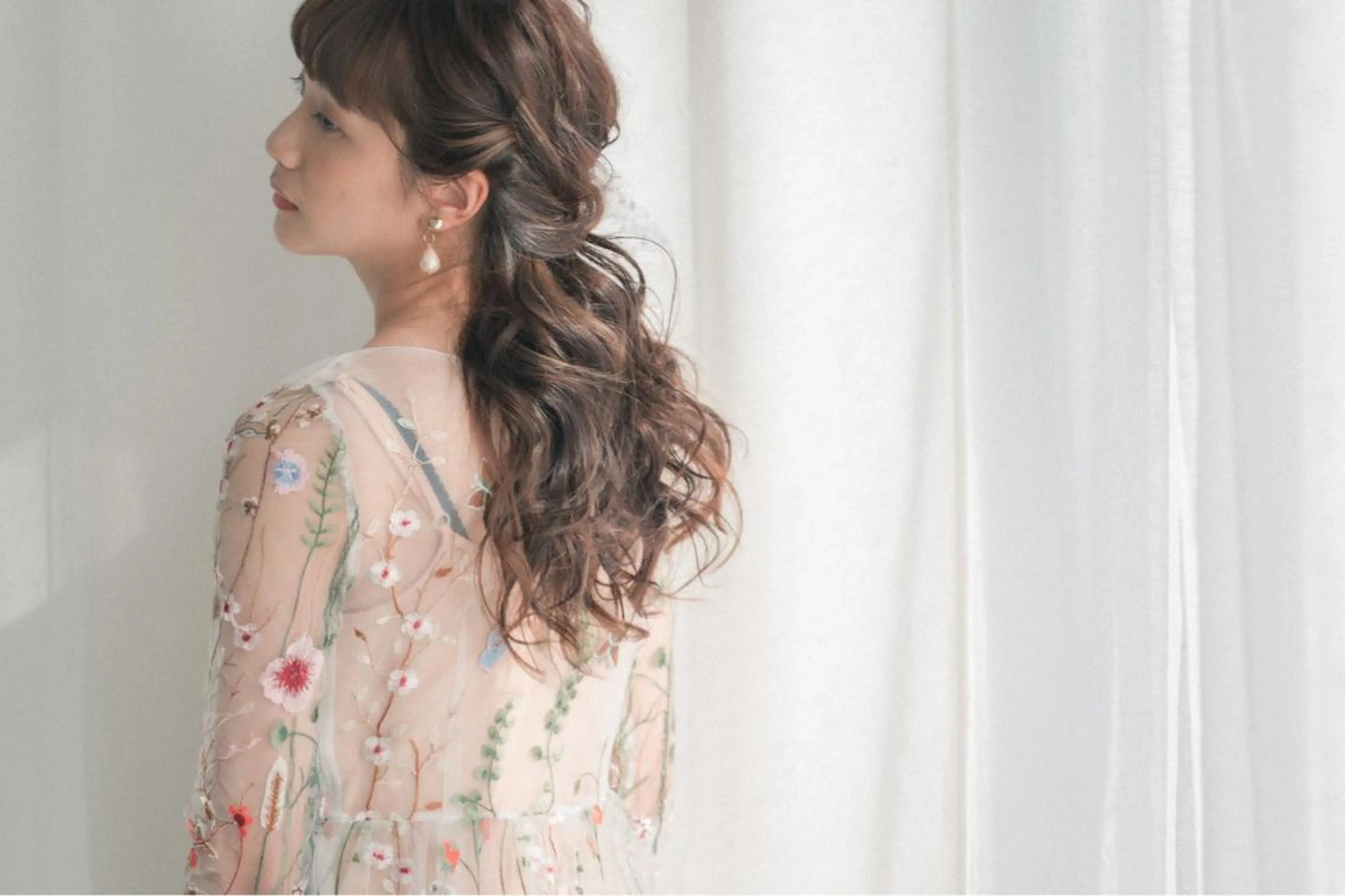 ロング カラー ヘアアレンジ バレイヤージュ ブリーチ ダブルカラー グラデーションカラー ハイライトカラー hair salon mementoのヘアスタイル