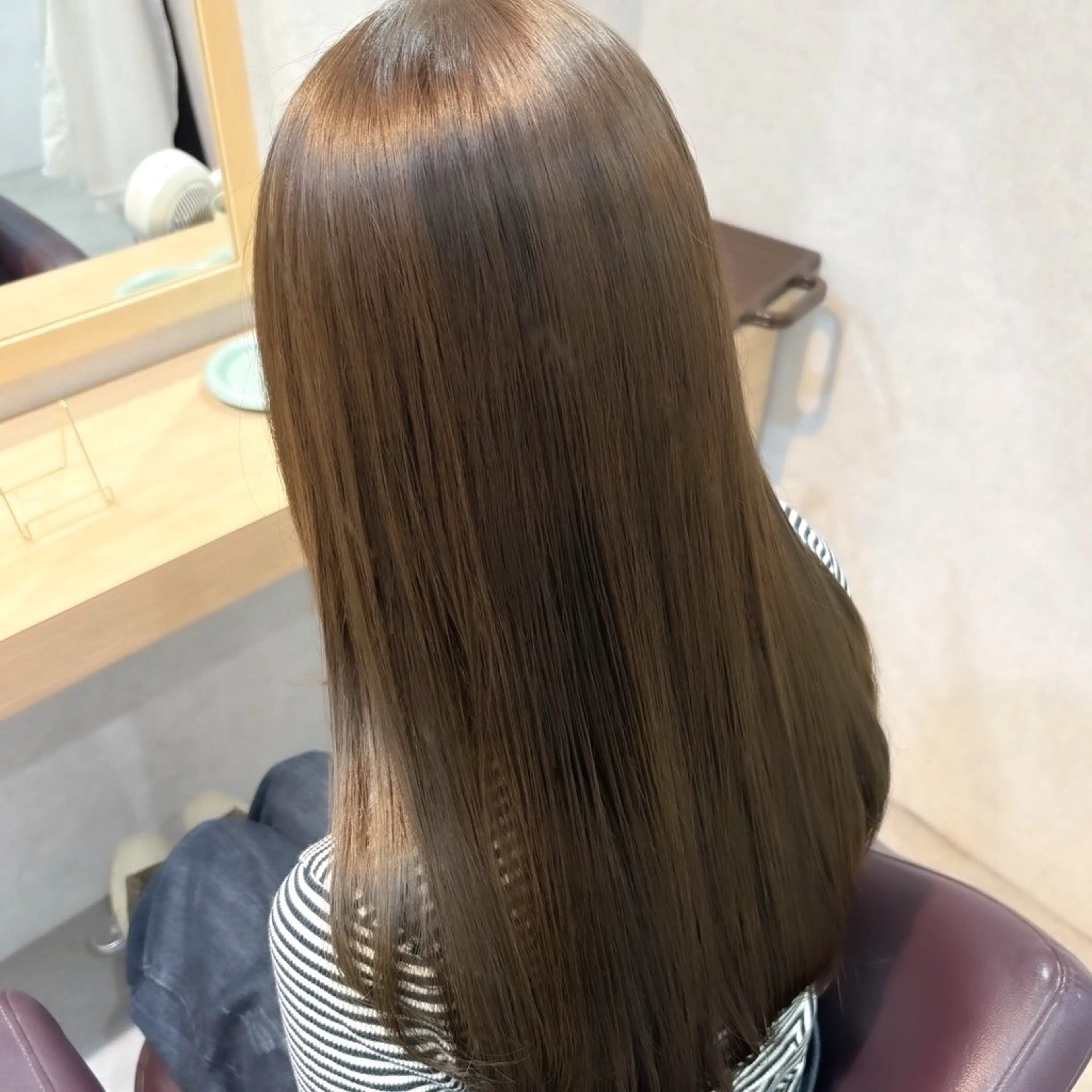 セミロング カラー カット ヘアカラー トリートメント ブラウンカラー 🫧tomoka🫧のヘアスタイル