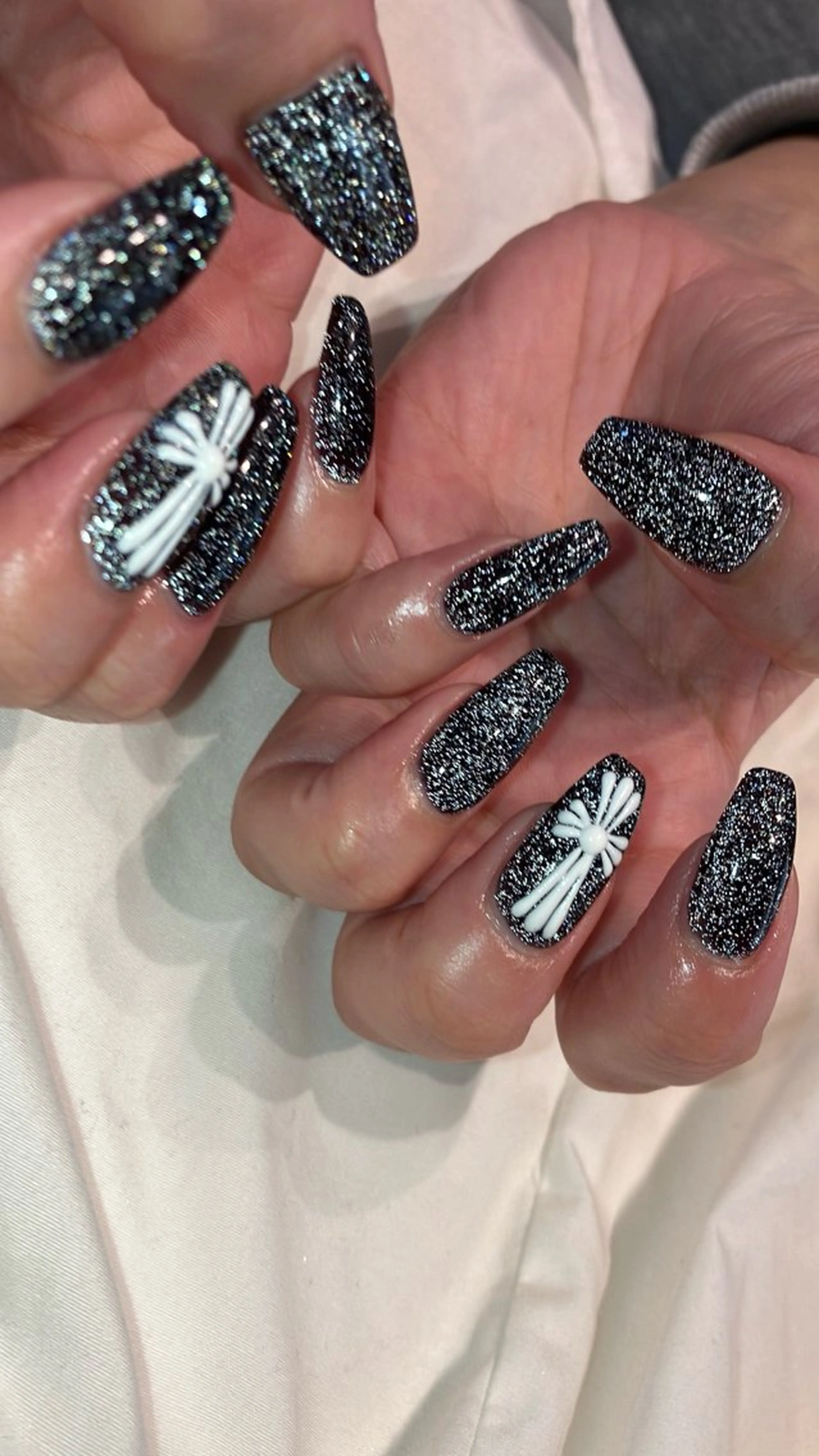 ネイル ハンドネイル PEACE minariのネイルデザイン