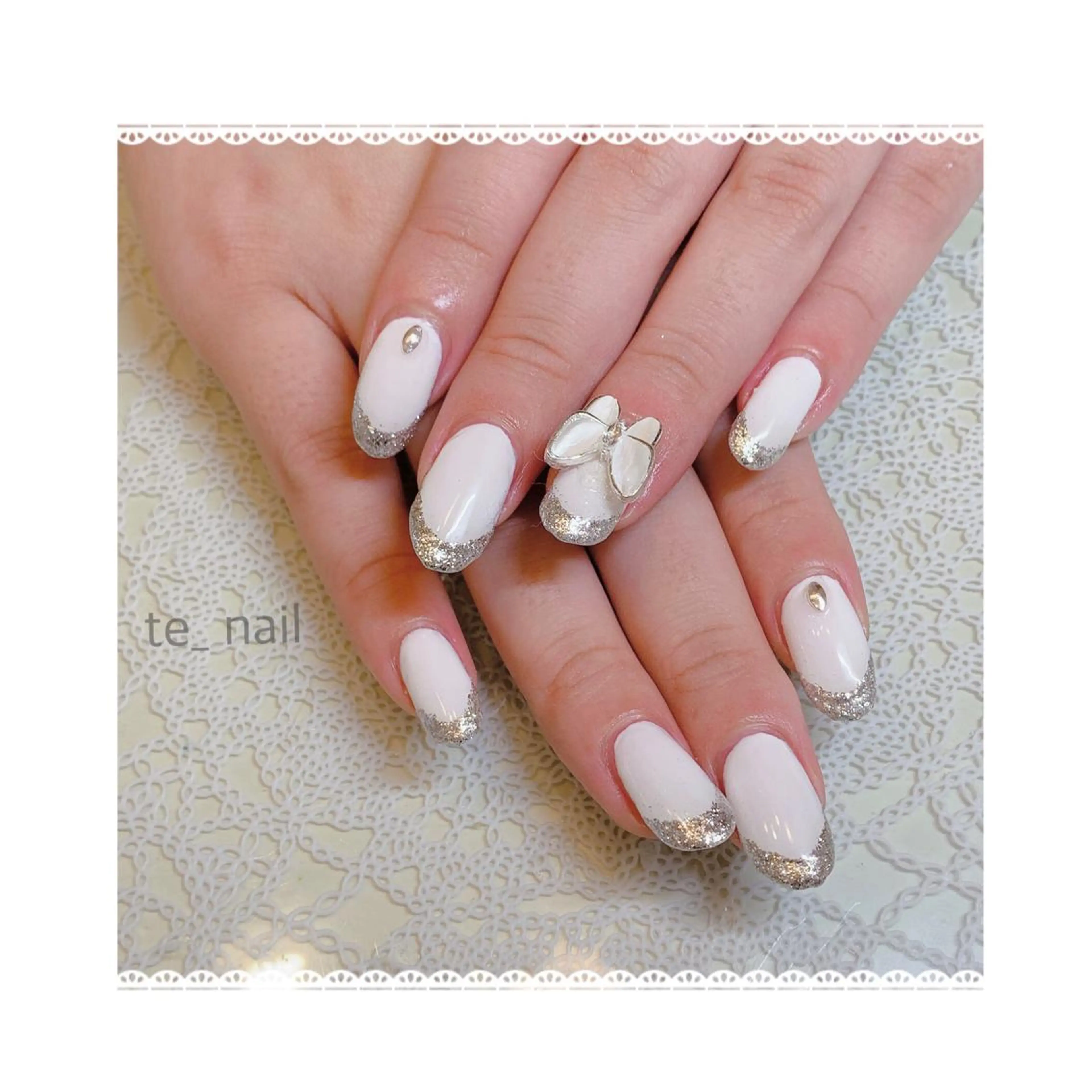 ネイル フレンチネイル ラメ(グリッター) ホワイト ｔe_ nailのネイルデザイン
