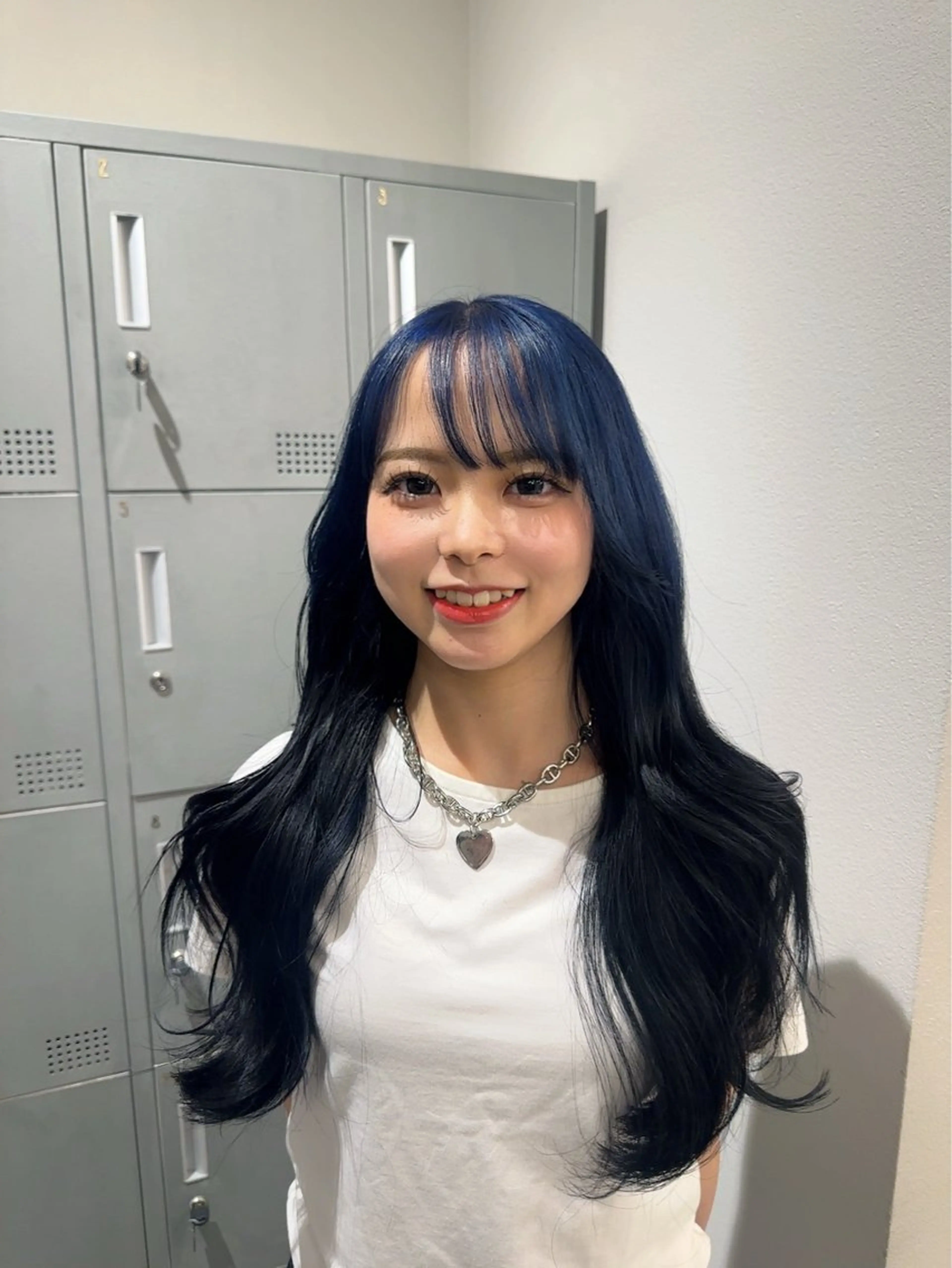 ロング 透明感カラー/レイ ヤーカット/KaHoのヘアスタイル