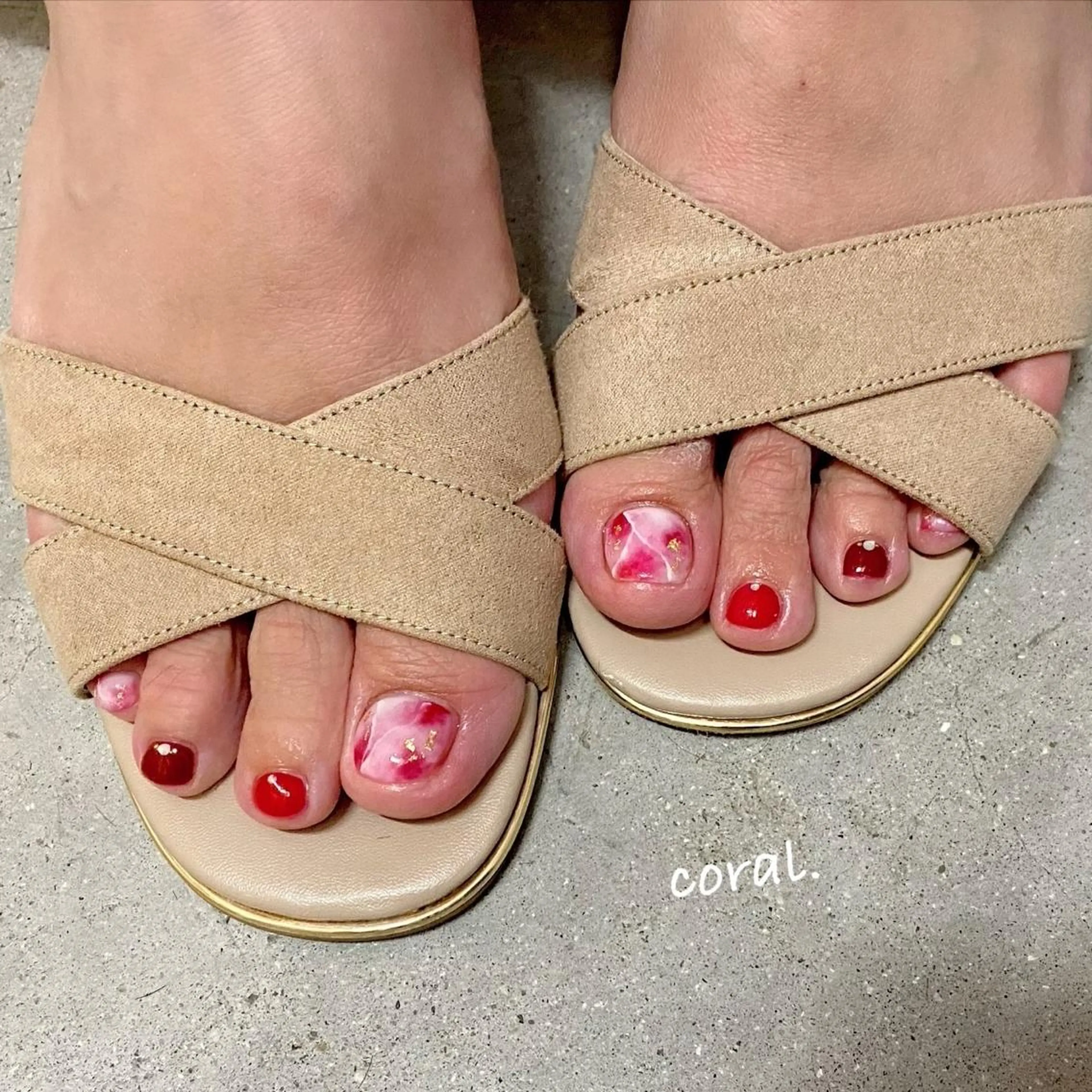 持ち込みデザインフットネイル𓂃𓂂🍃の写真