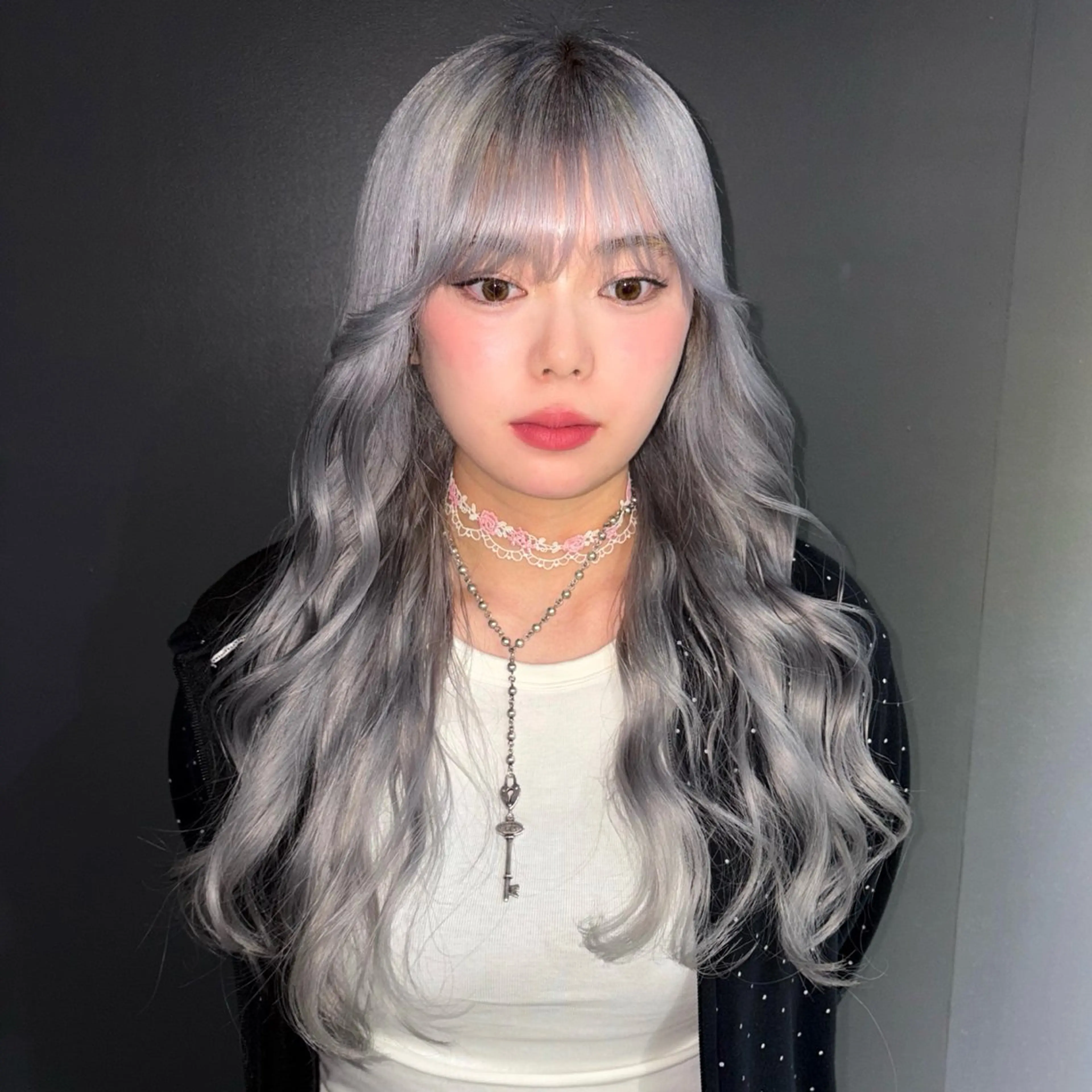 ロング カラー ハイトーンカラー ヘアカラー ★デザインカラー ハイトーン ももか★のヘアスタイル