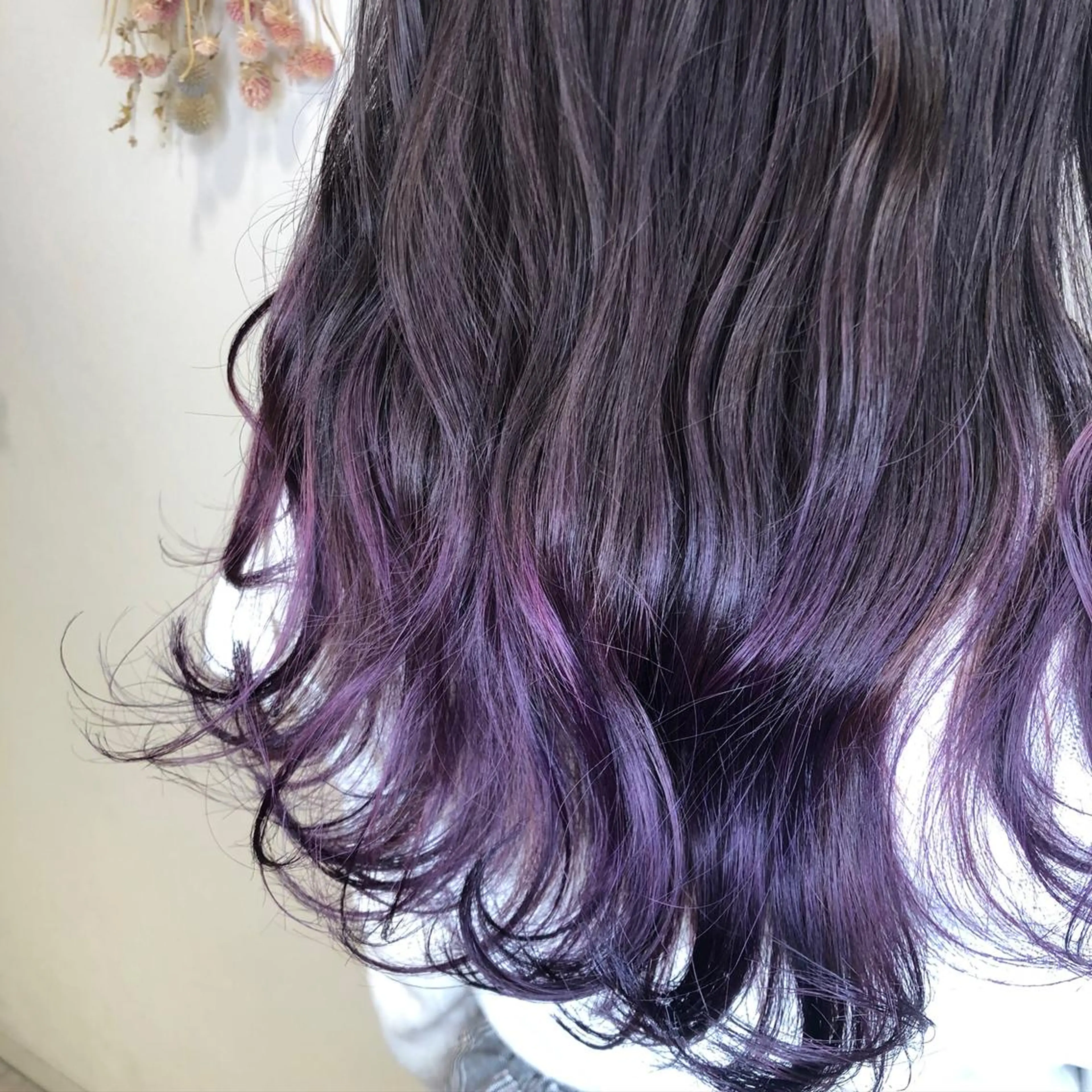 ロング メンズ メンズブリーチ パープルカラー ヘアカラー トリートメント 松佐 ゆかりのヘアスタイル