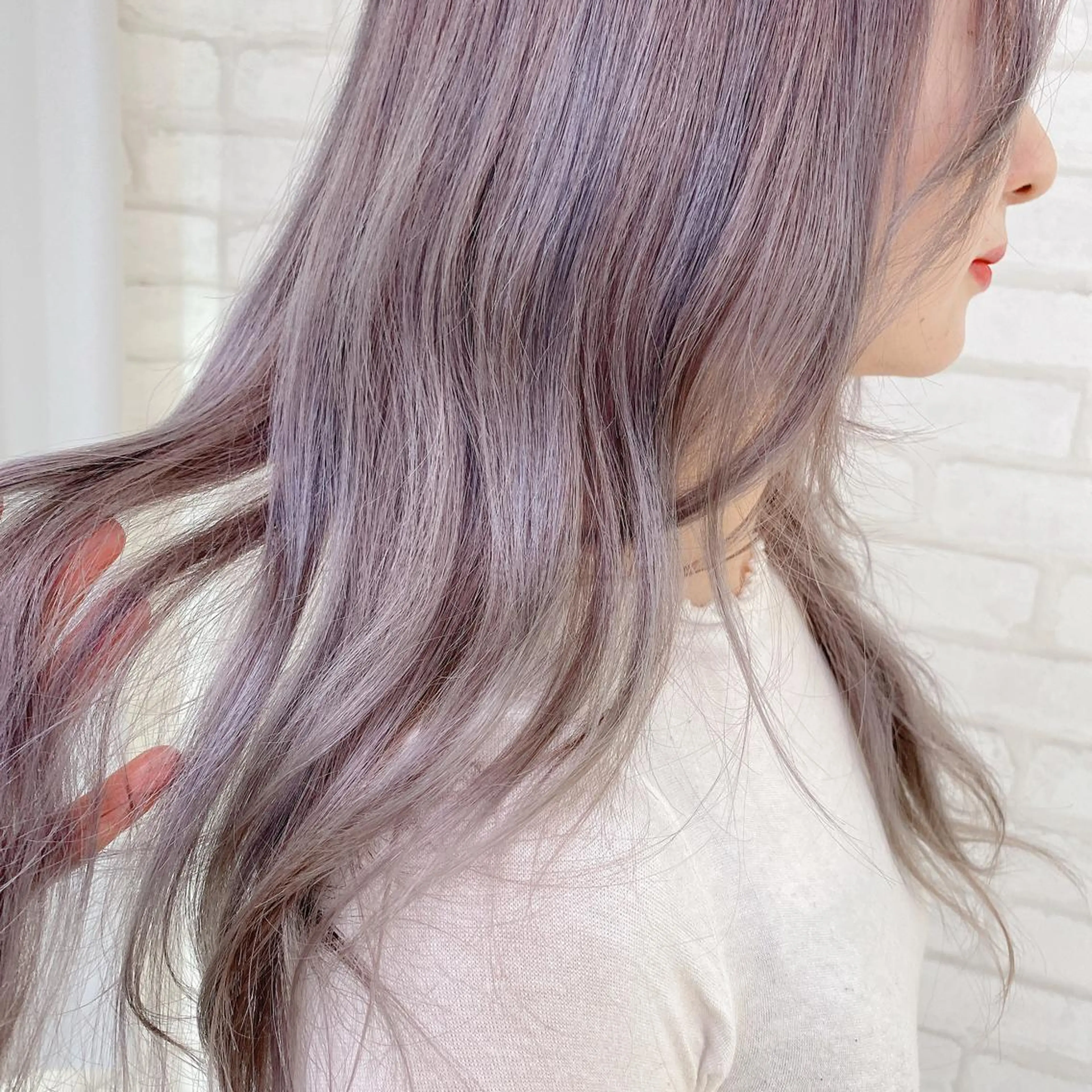 セミロング カラー abilita AZUSAのヘアスタイル