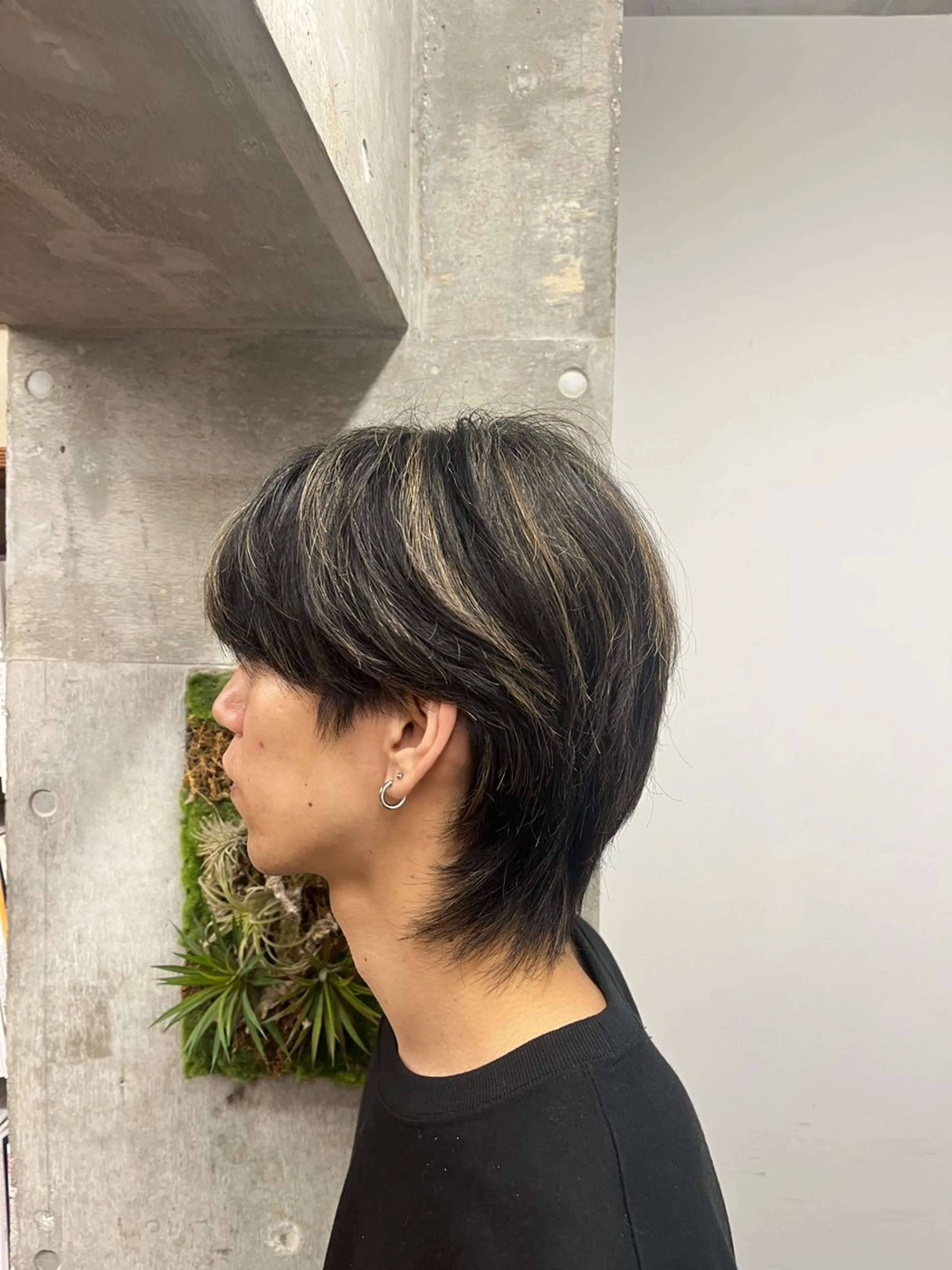 ショート カラー ヘアカラー 関谷 航太のヘアスタイル