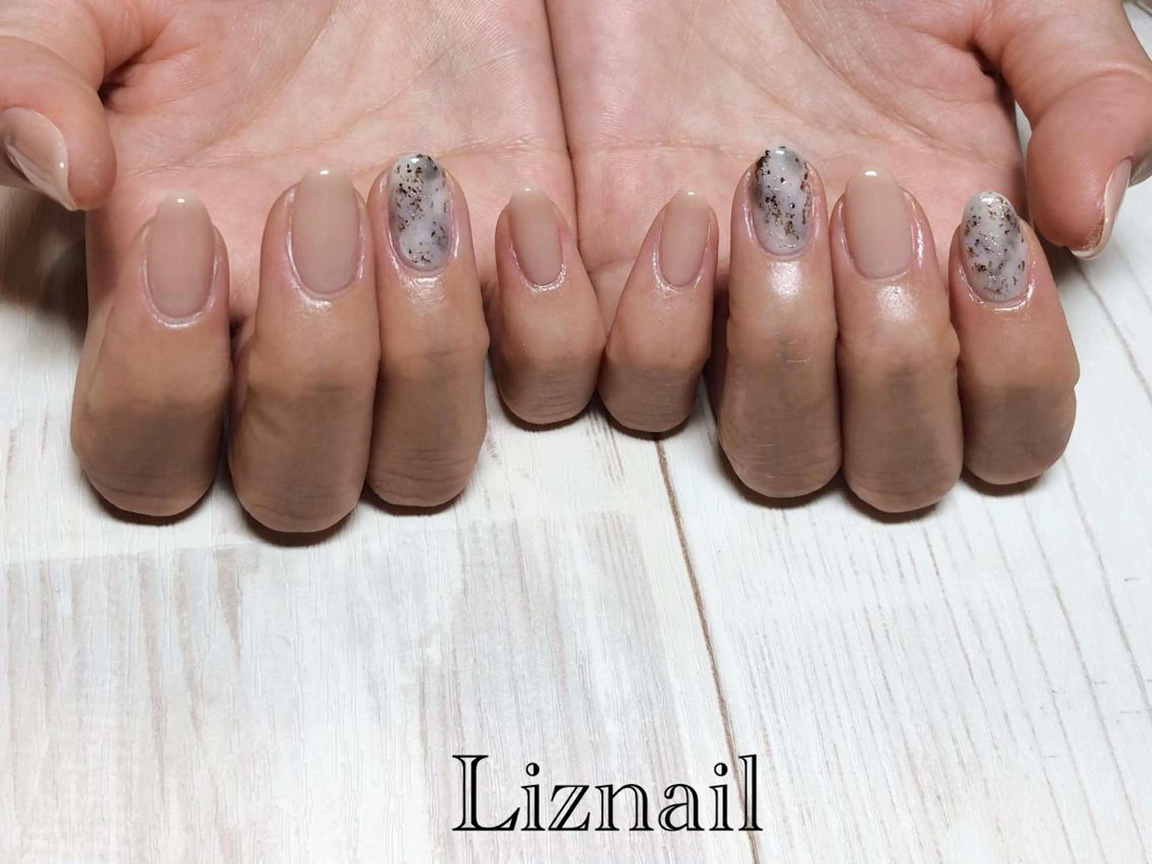 ネイル Rawr / saoriのネイルデザイン