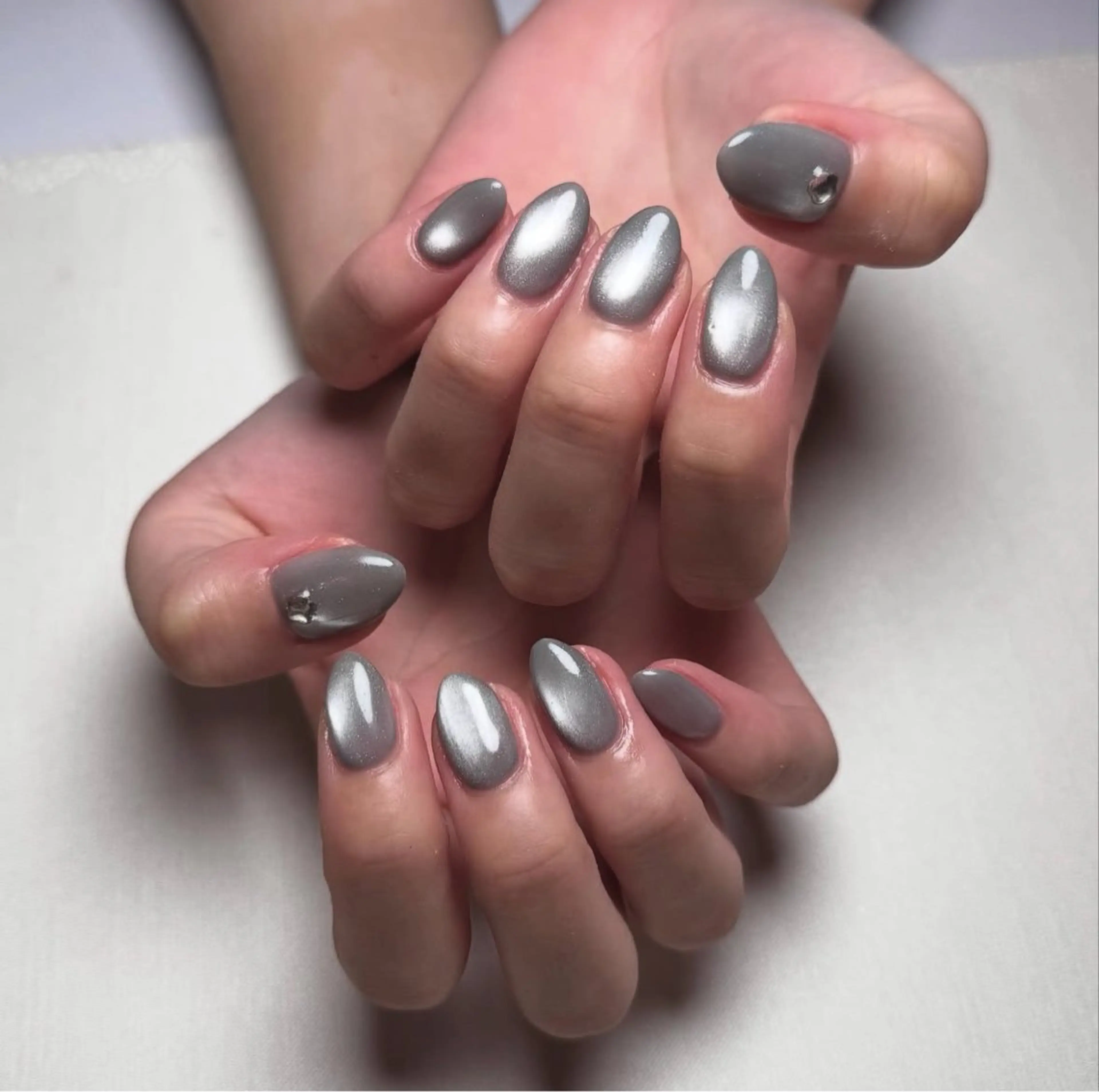 ネイル TOP所属・三部 真実のネイルデザイン