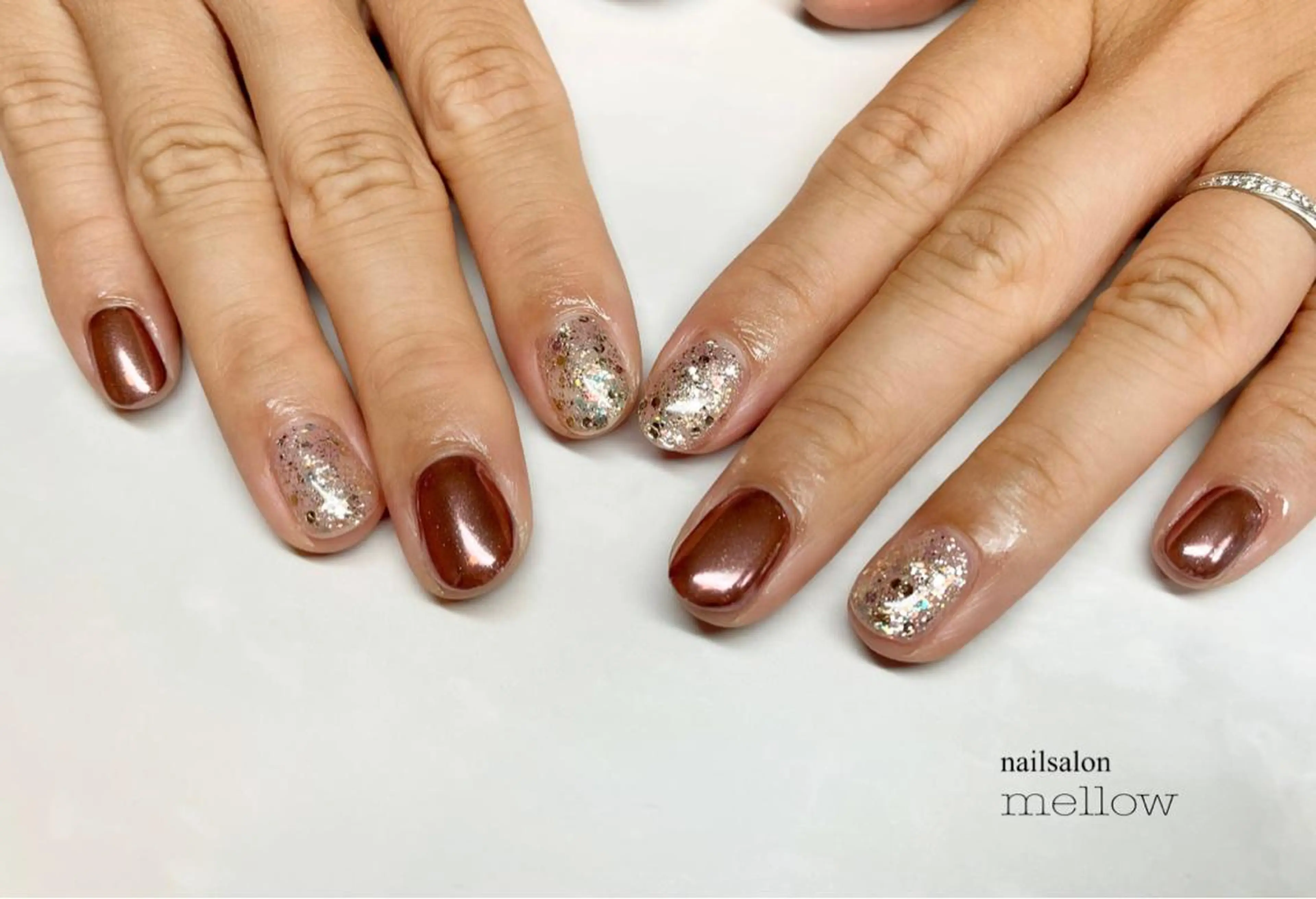 ネイル ラメ(グリッター) ミラーネイル ピンク 大山 浩美のネイルデザイン