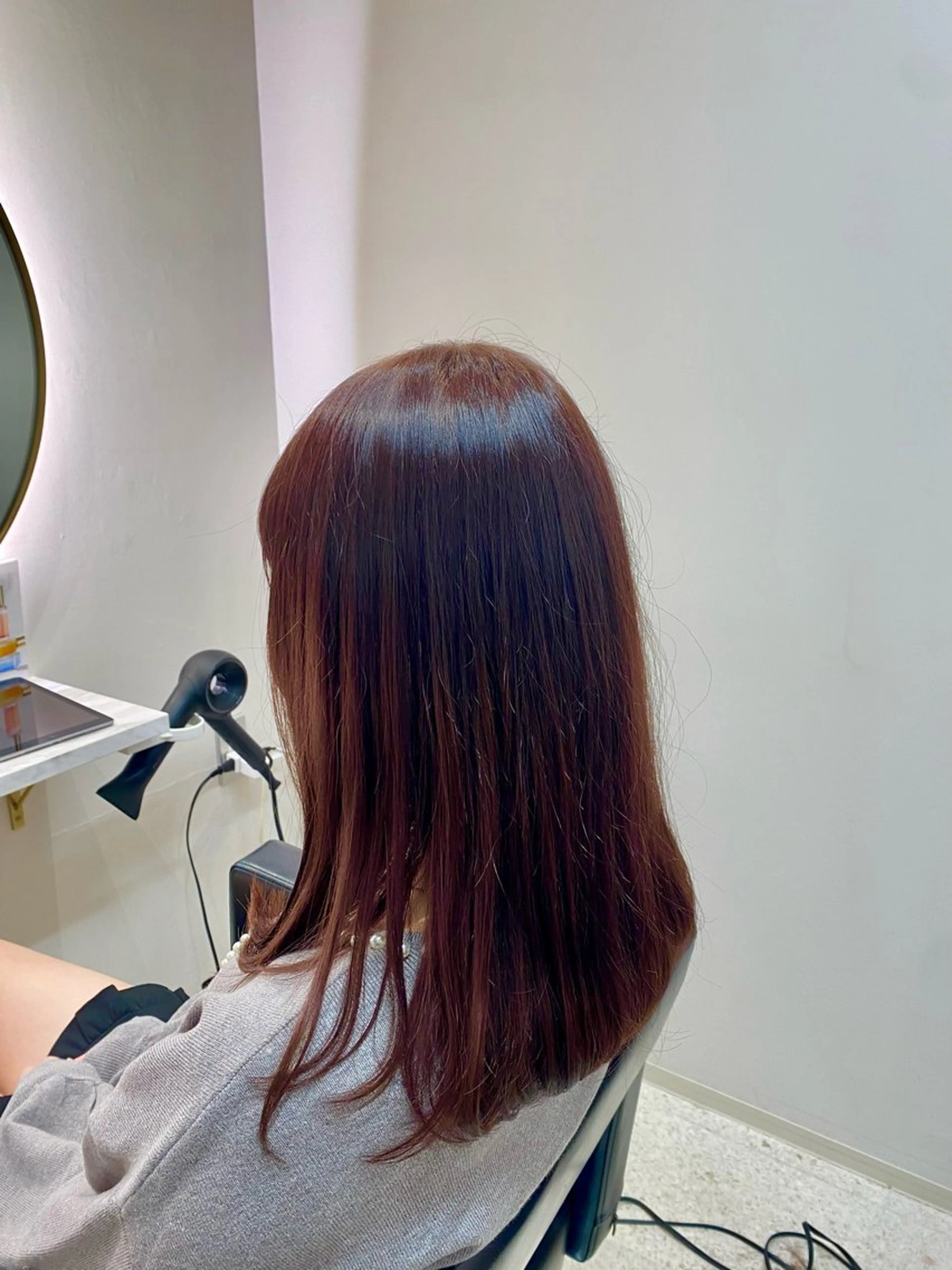 ロング カラー ブラウンカラー レッドカラー レッドブラウン 韓国🇰🇷艶髪 ケアカラーSHURIのヘアスタイル