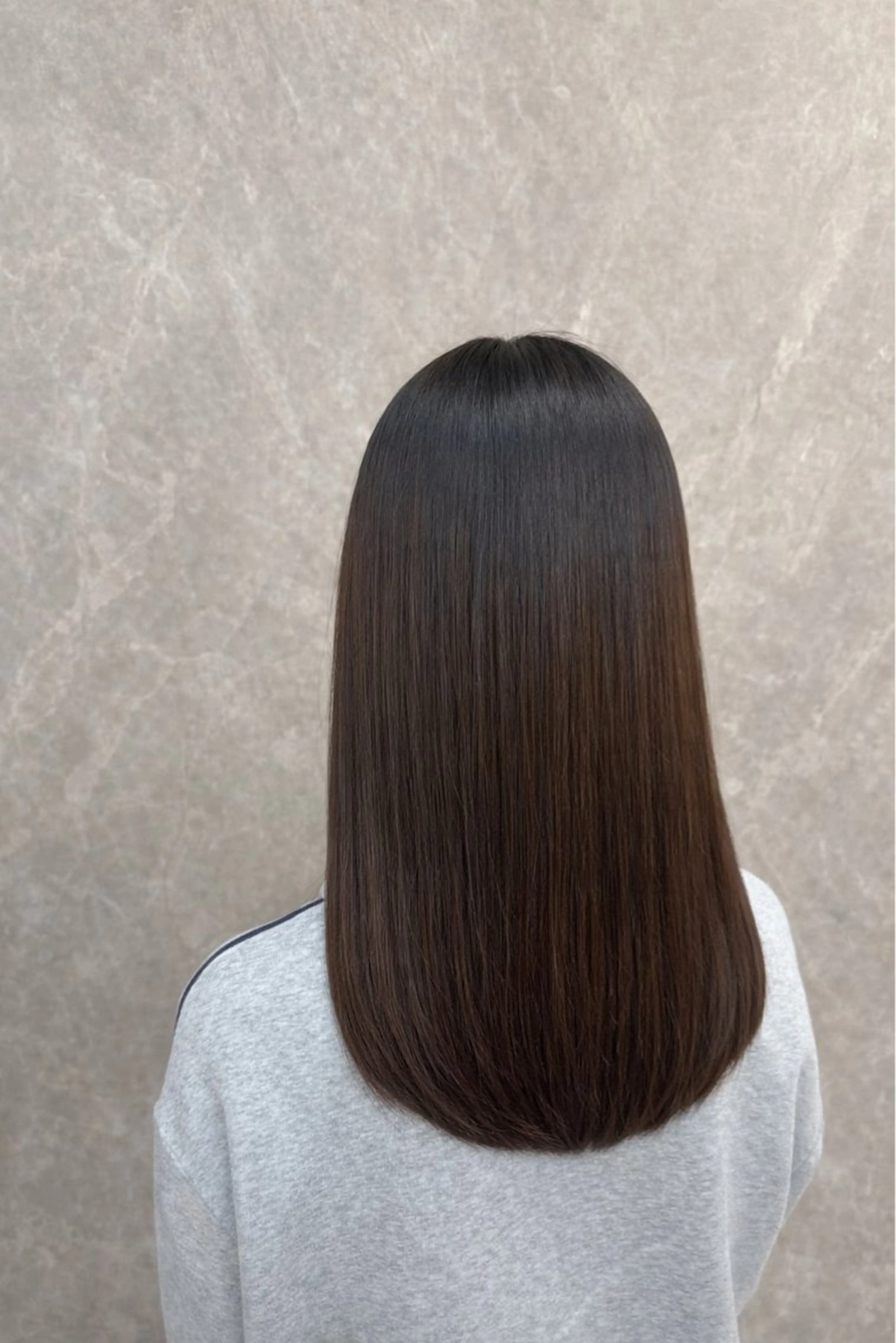 ロング カット ヘアカラー トリートメント Ayu Igetaのヘアスタイル