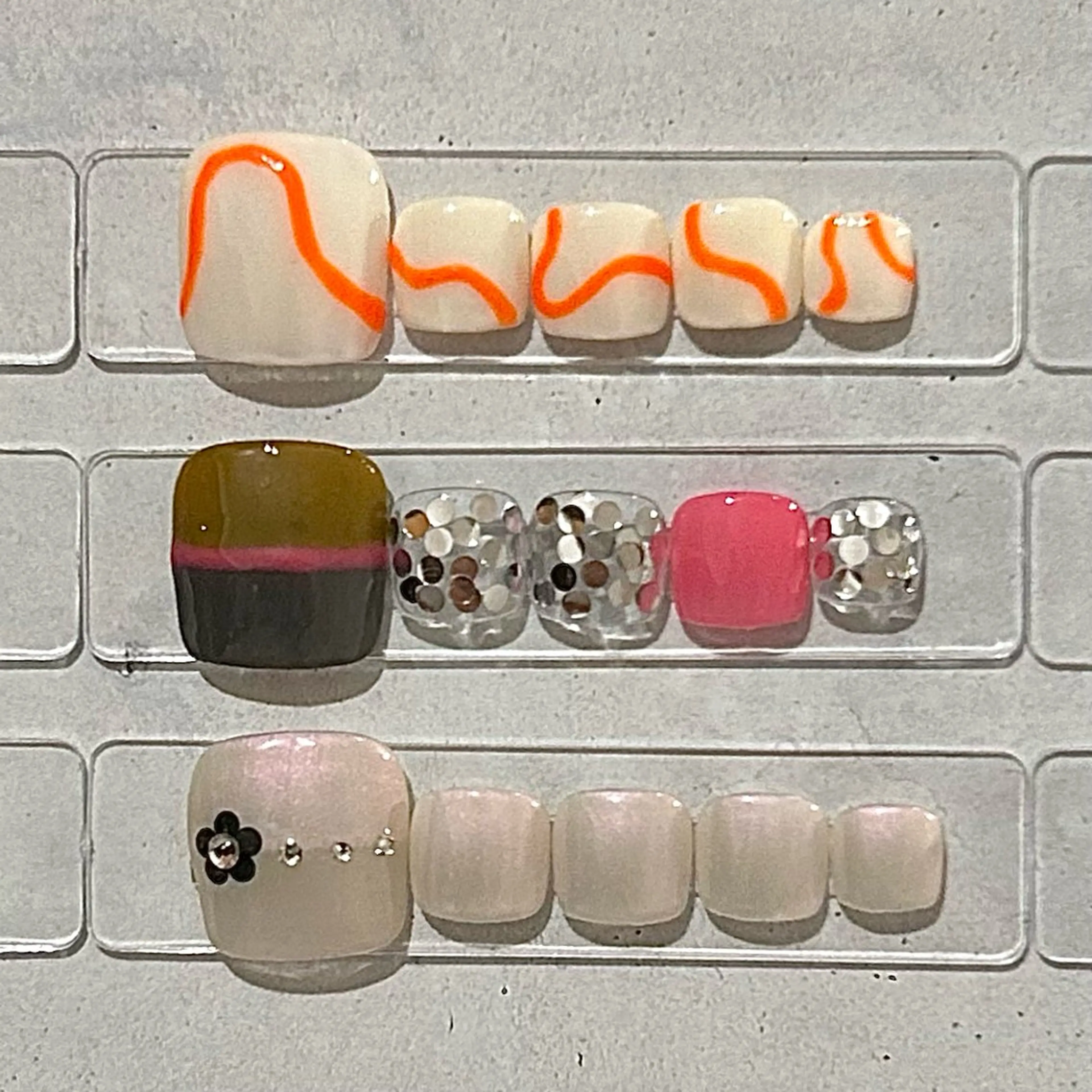 ネイル フットネイル ニュアンスネイル シンプルネイル PU＋ON. nail works所属・Jr.nailist ayaのネイルデザイン