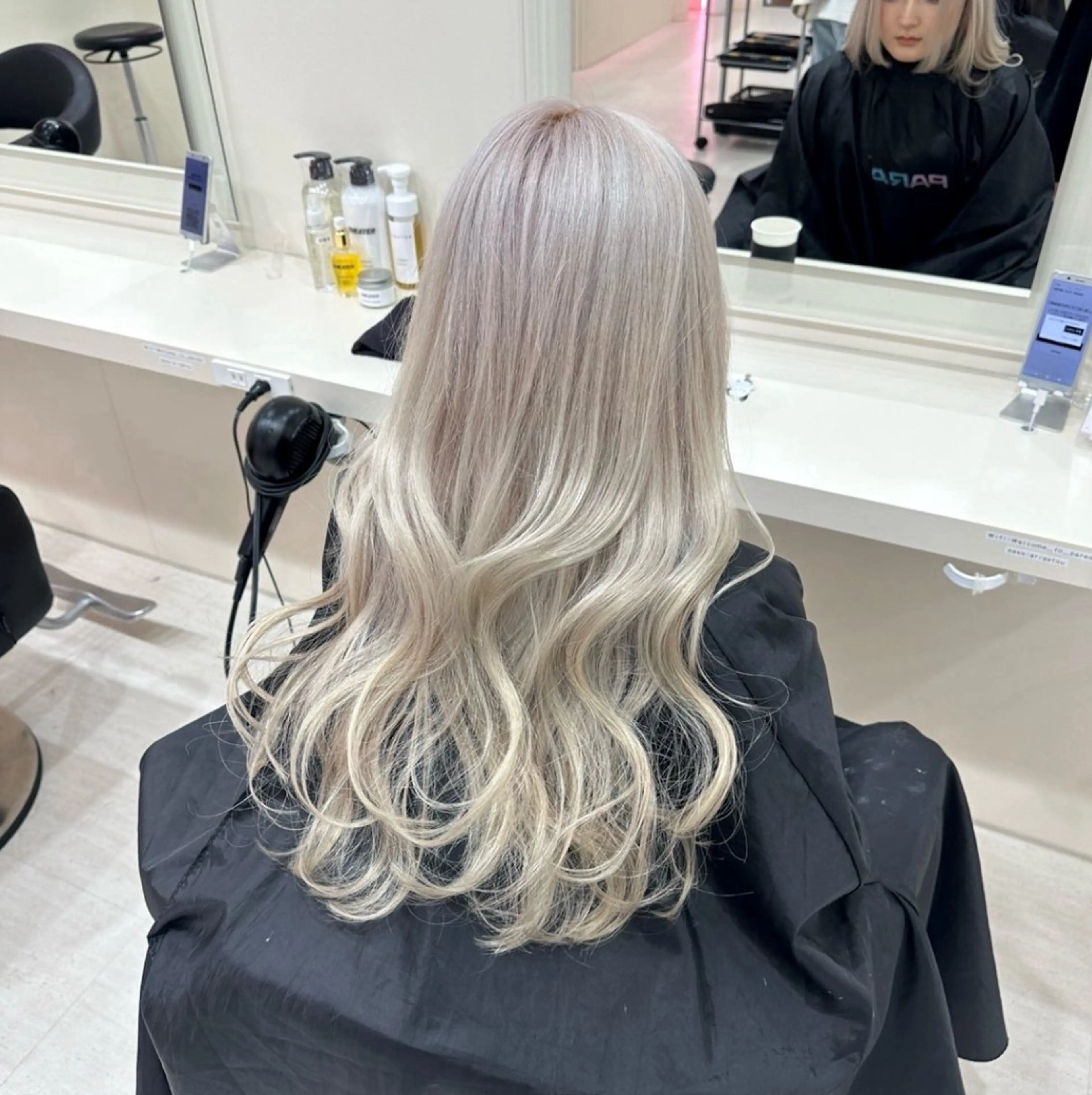 ロング 韓国ガーリー🤍ハイ トーン🤍Ayanaのヘアスタイル