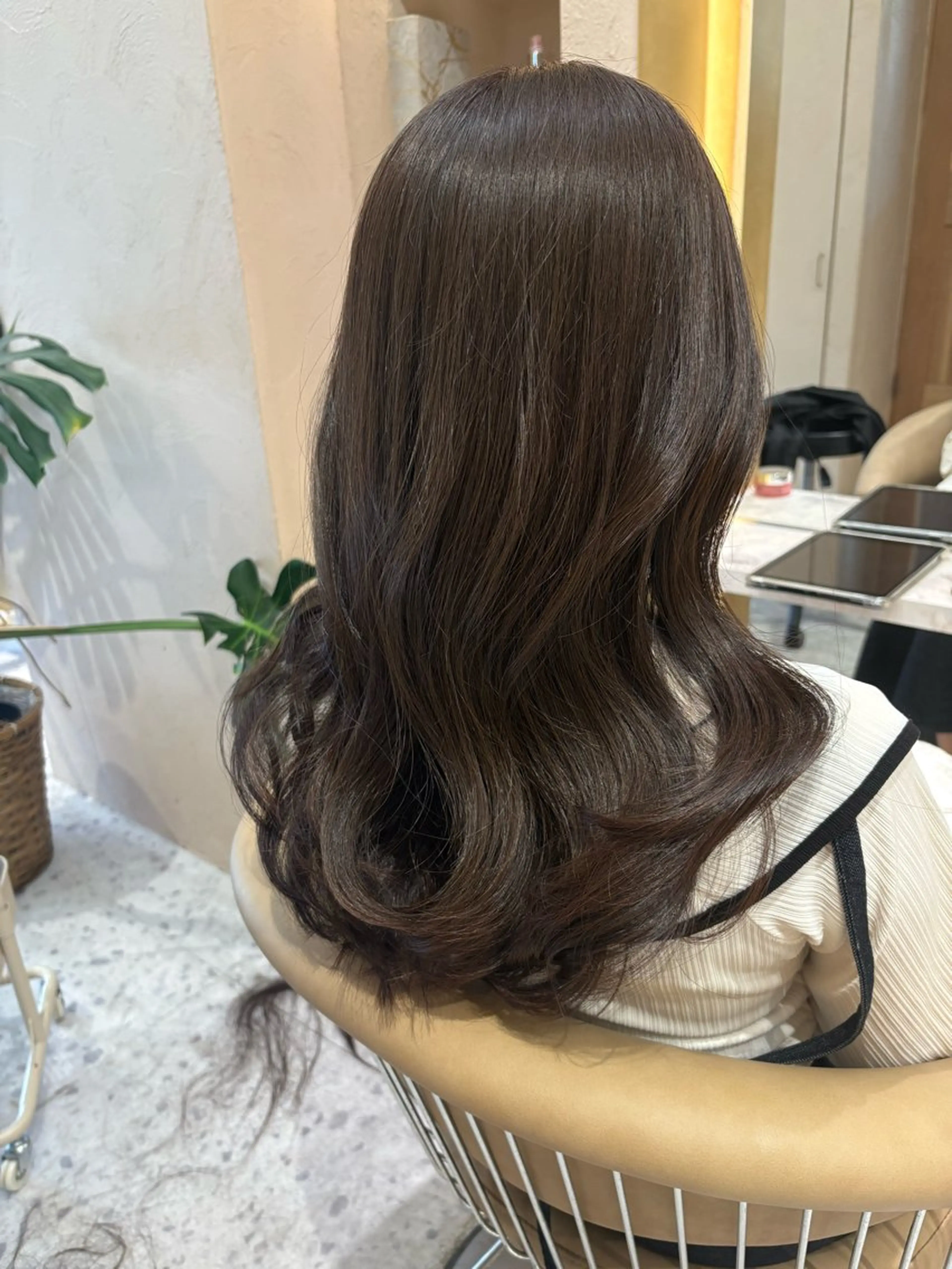 ロング カット ヘアカラー トリートメント Kanami/韓国風 /艶カラーのヘアスタイル
