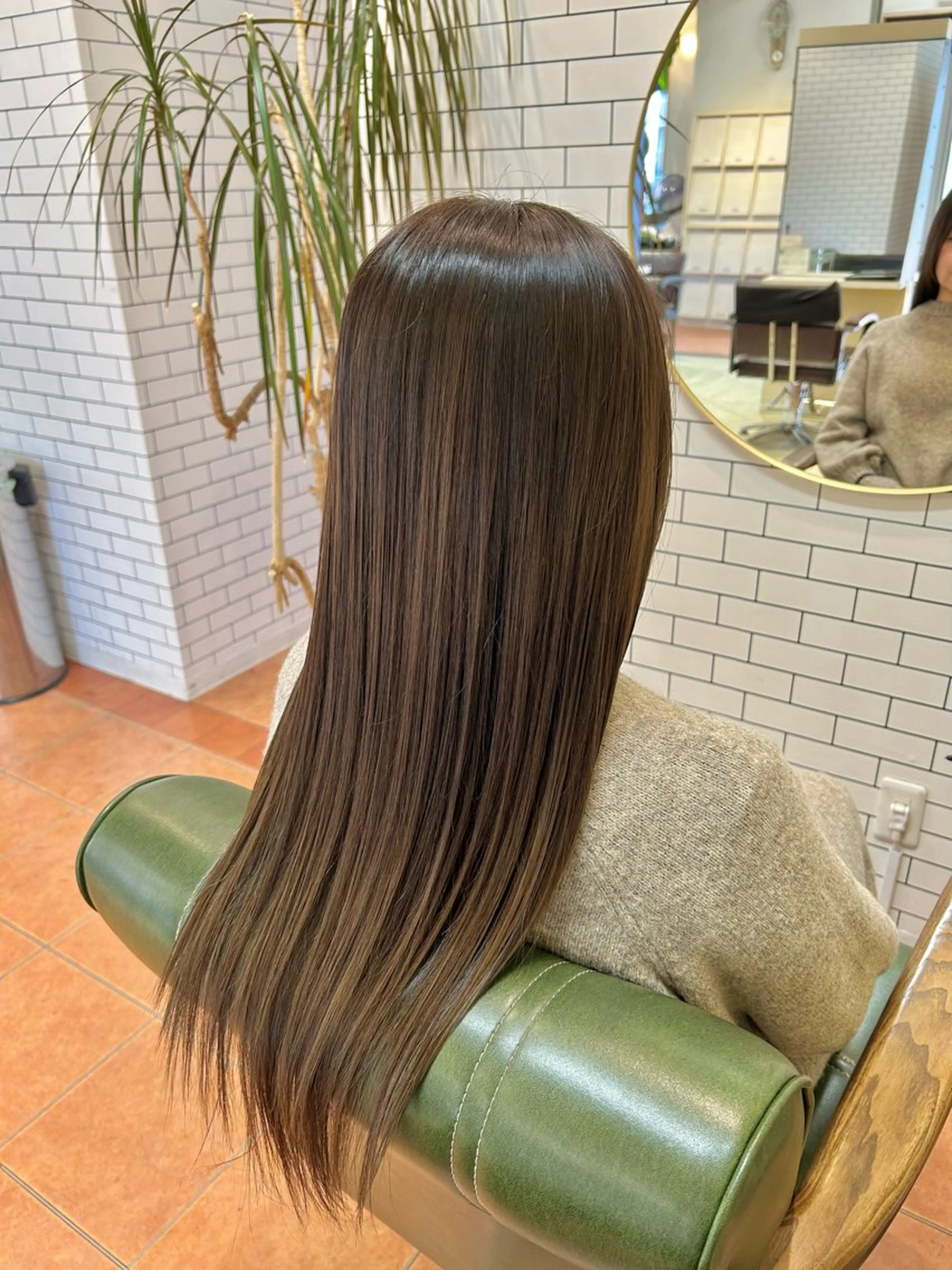 ロング カラー ヘアカラー トリートメント 石井 佑樹のヘアスタイル