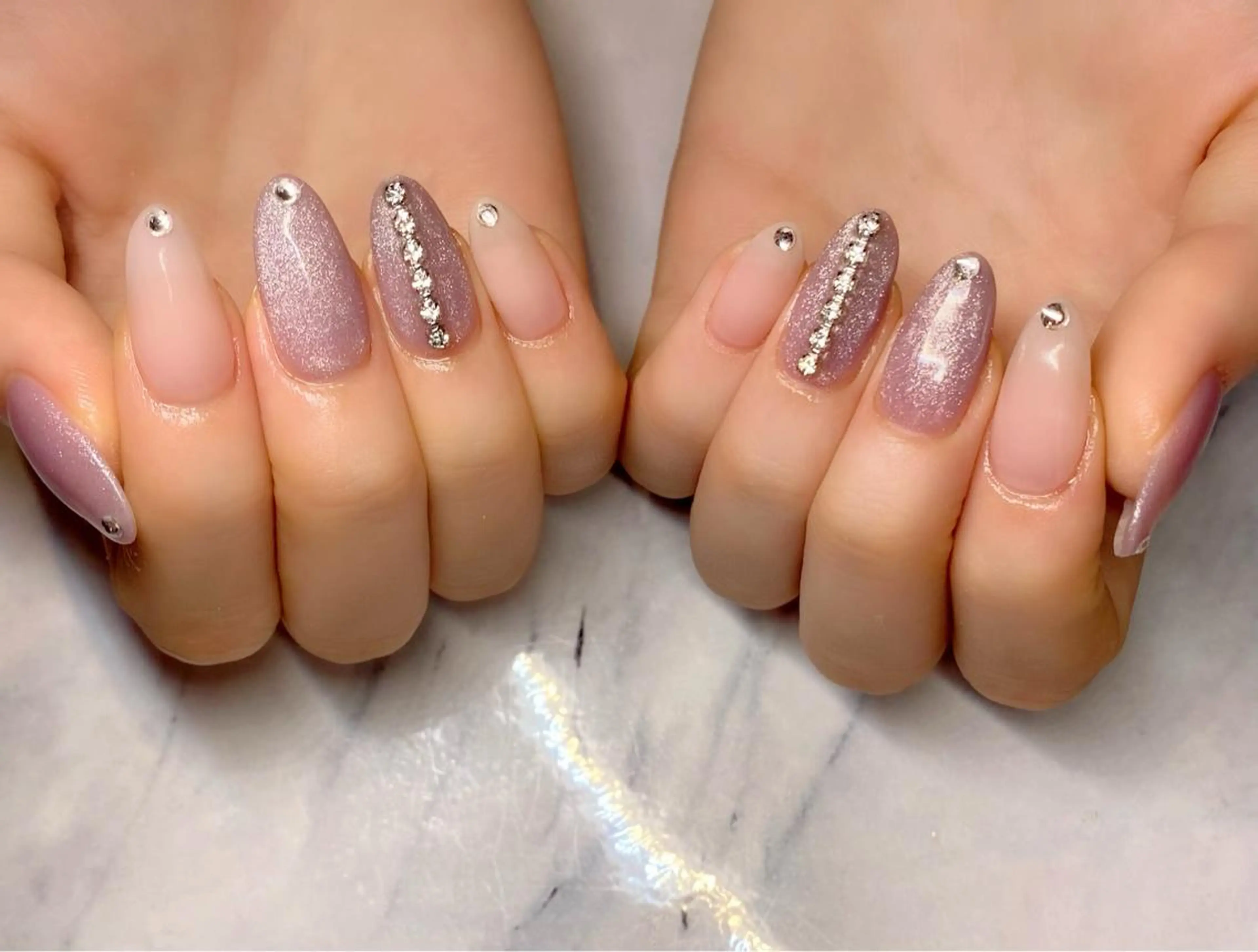 ネイル Lino+ ネイル&よもぎ蒸しのネイルデザイン