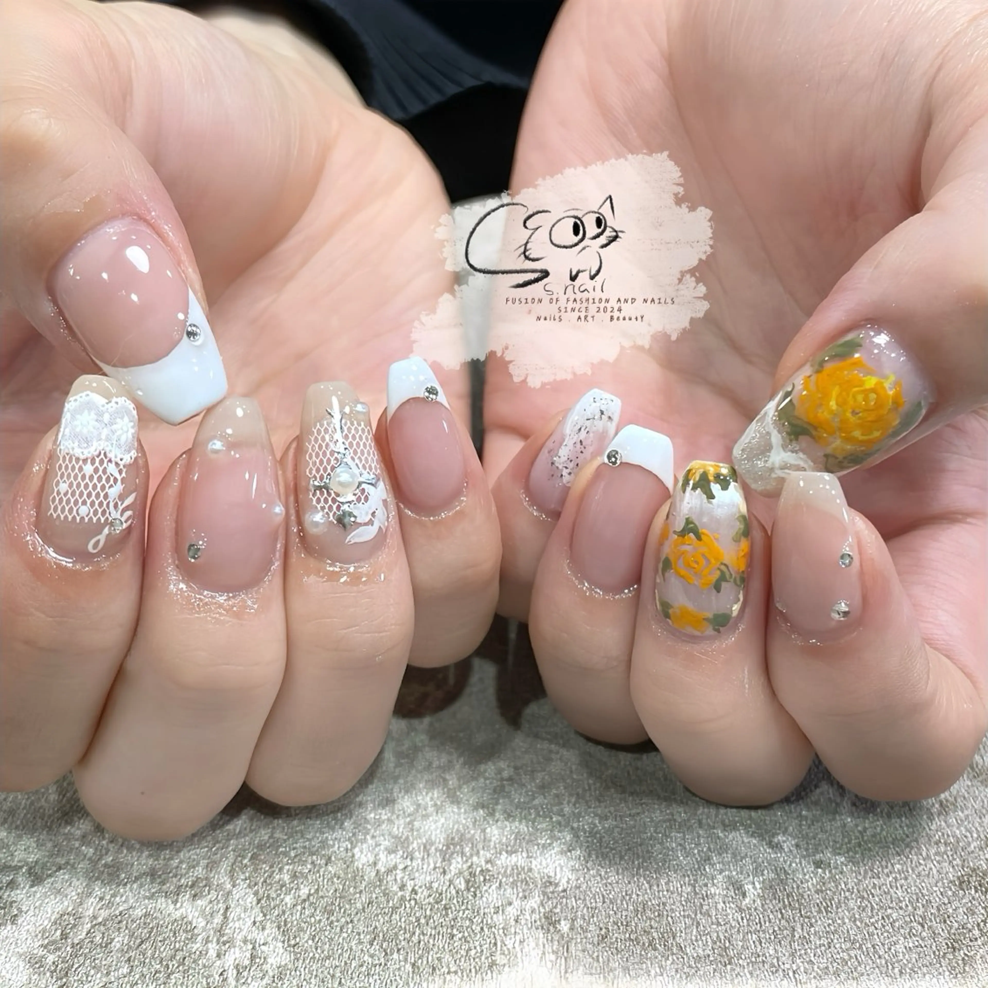 ネイル オーロラネイル 長さ出し フレンチネイル ジェルネイル ガーリー ハンドネイル S.nail所属・S.nail _のネイルデザイン