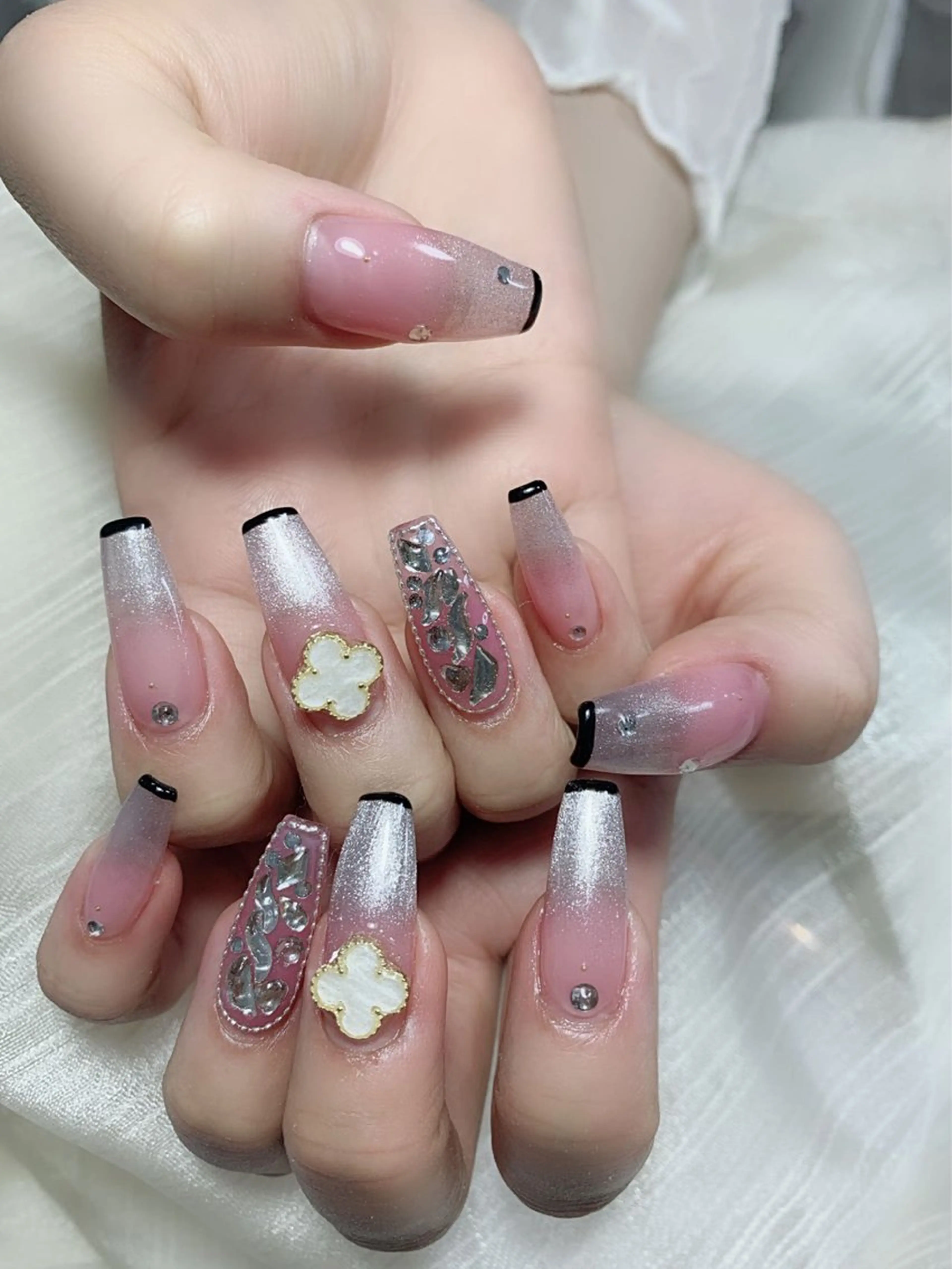 ネイル ハンドネイル Amina nail salonのネイルデザイン
