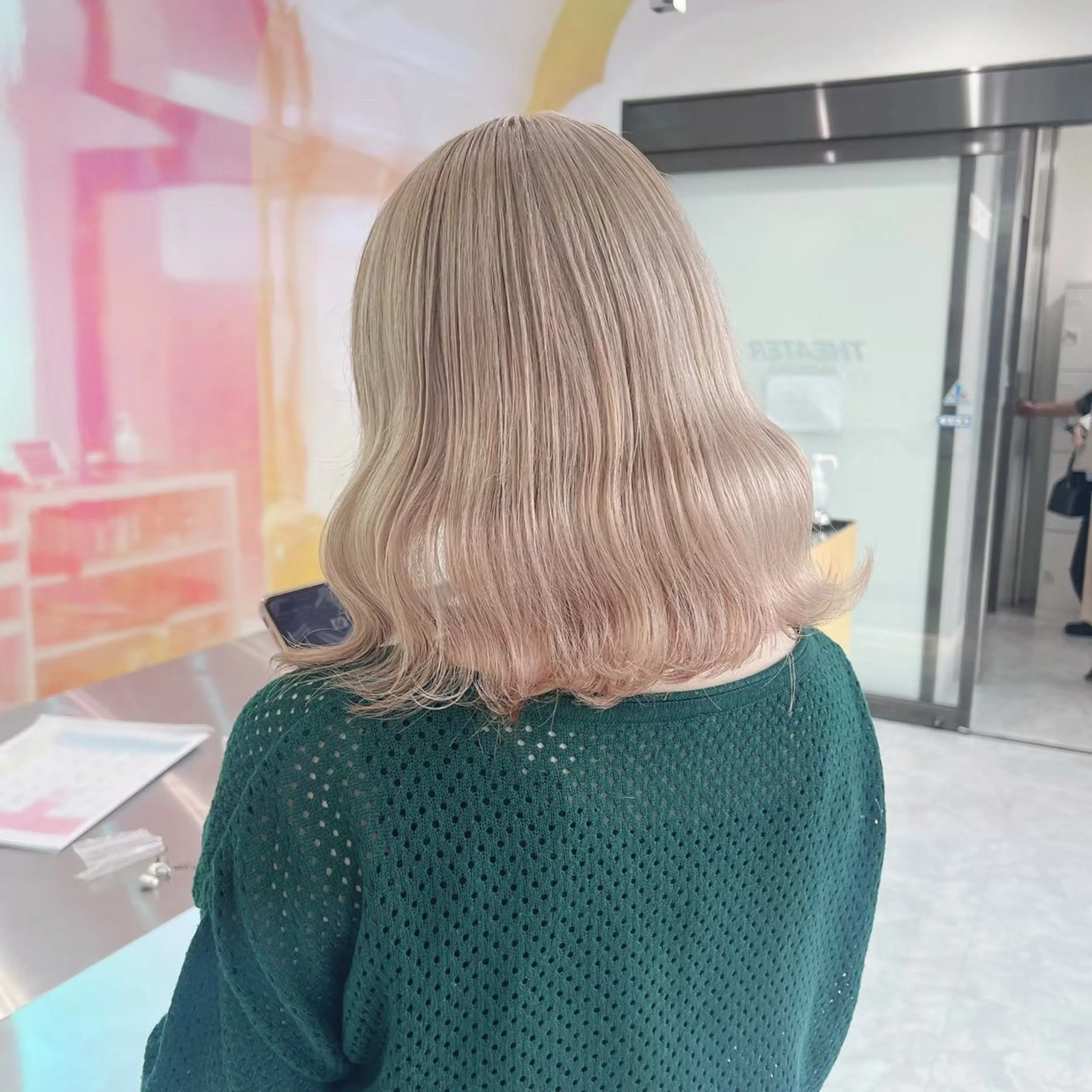 ミディアム カラー パーマ ヘアアレンジ メンズ 🤍透明感カラー🤍 ブリーチ🤍AINEのヘアスタイル