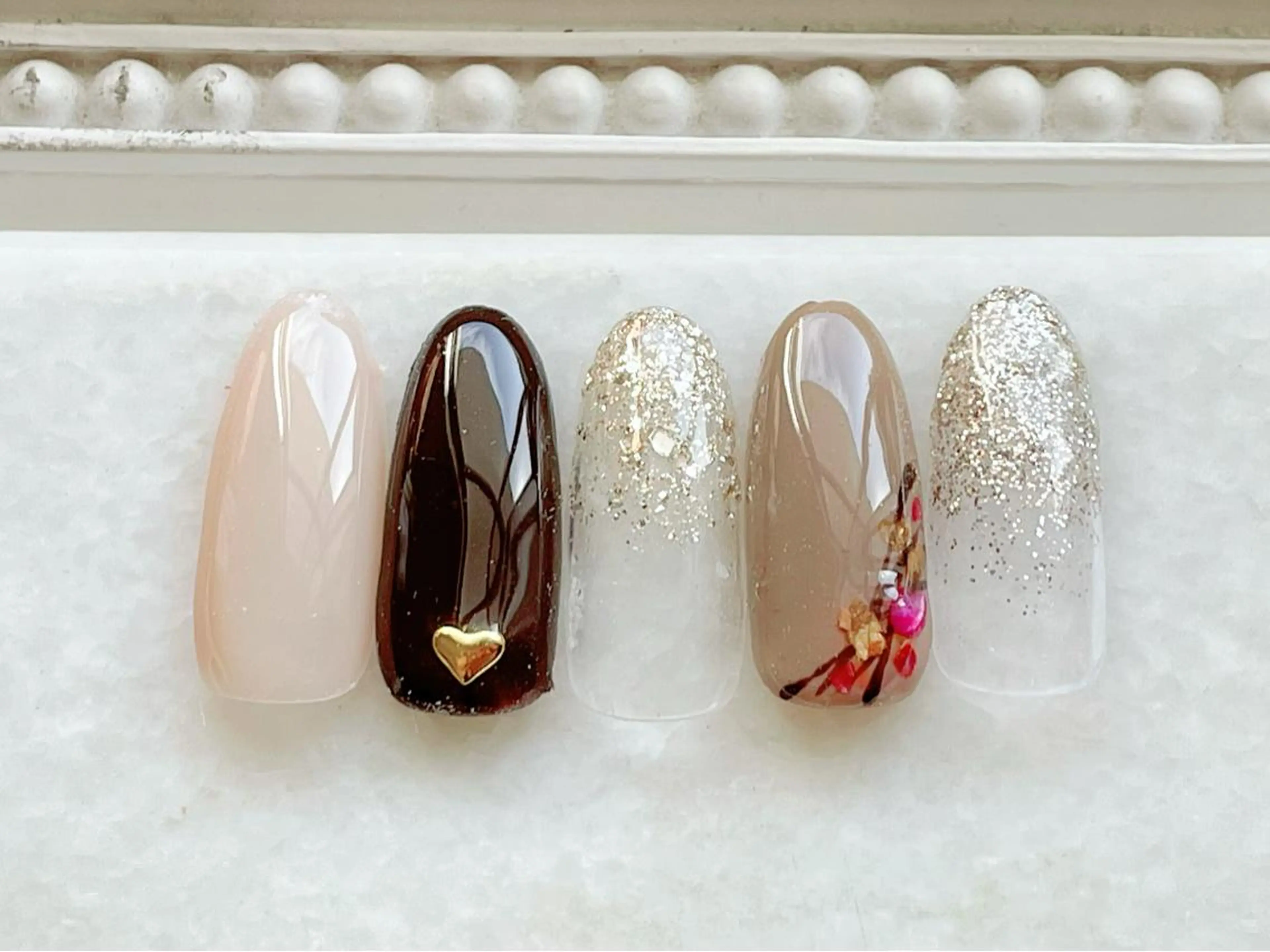 ネイル ジェルネイル ハート パラジェル バレンタイン ハンドネイル Satomi  のネイルデザイン