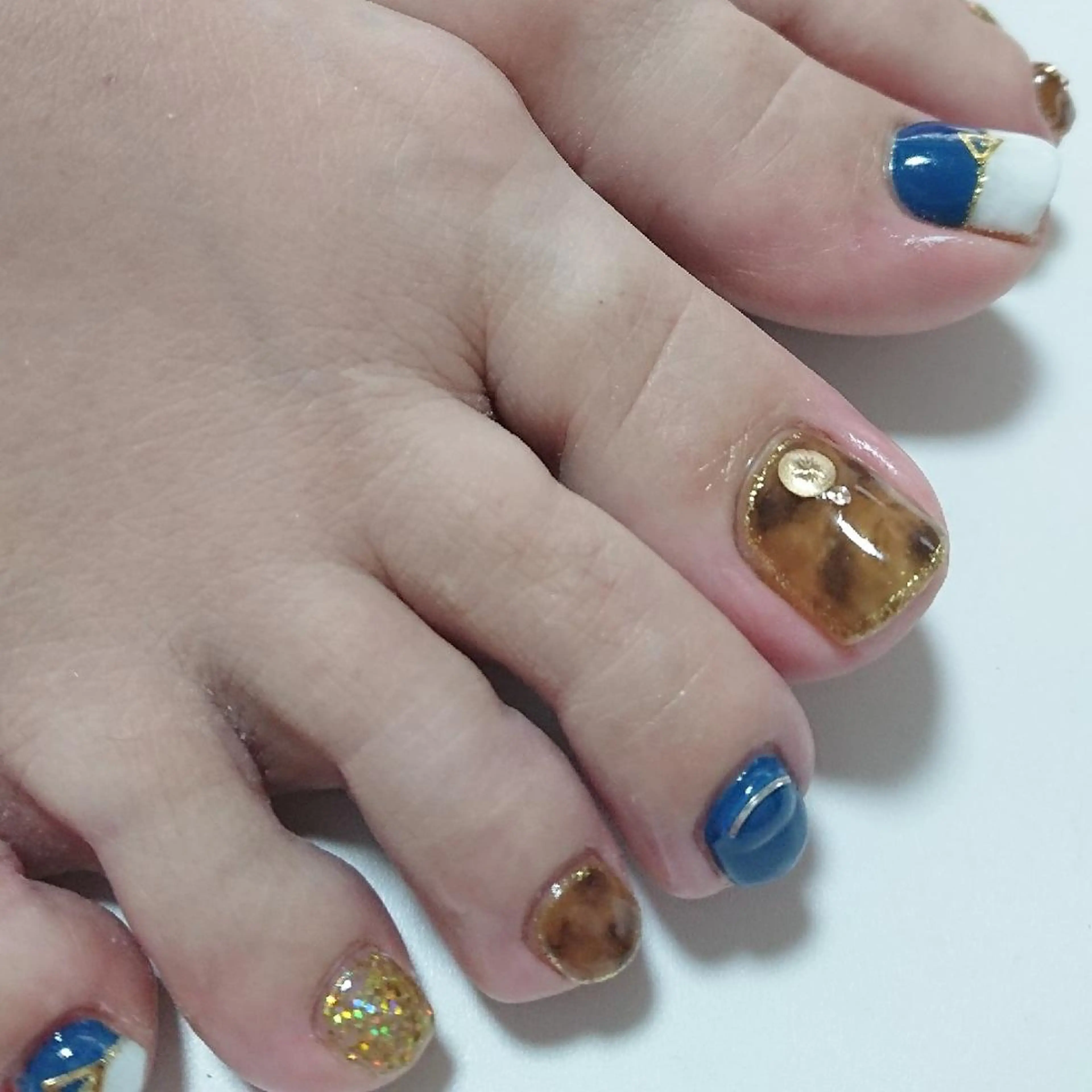 ネイル QULEONAIL所属・大城 裕麻のネイルデザイン