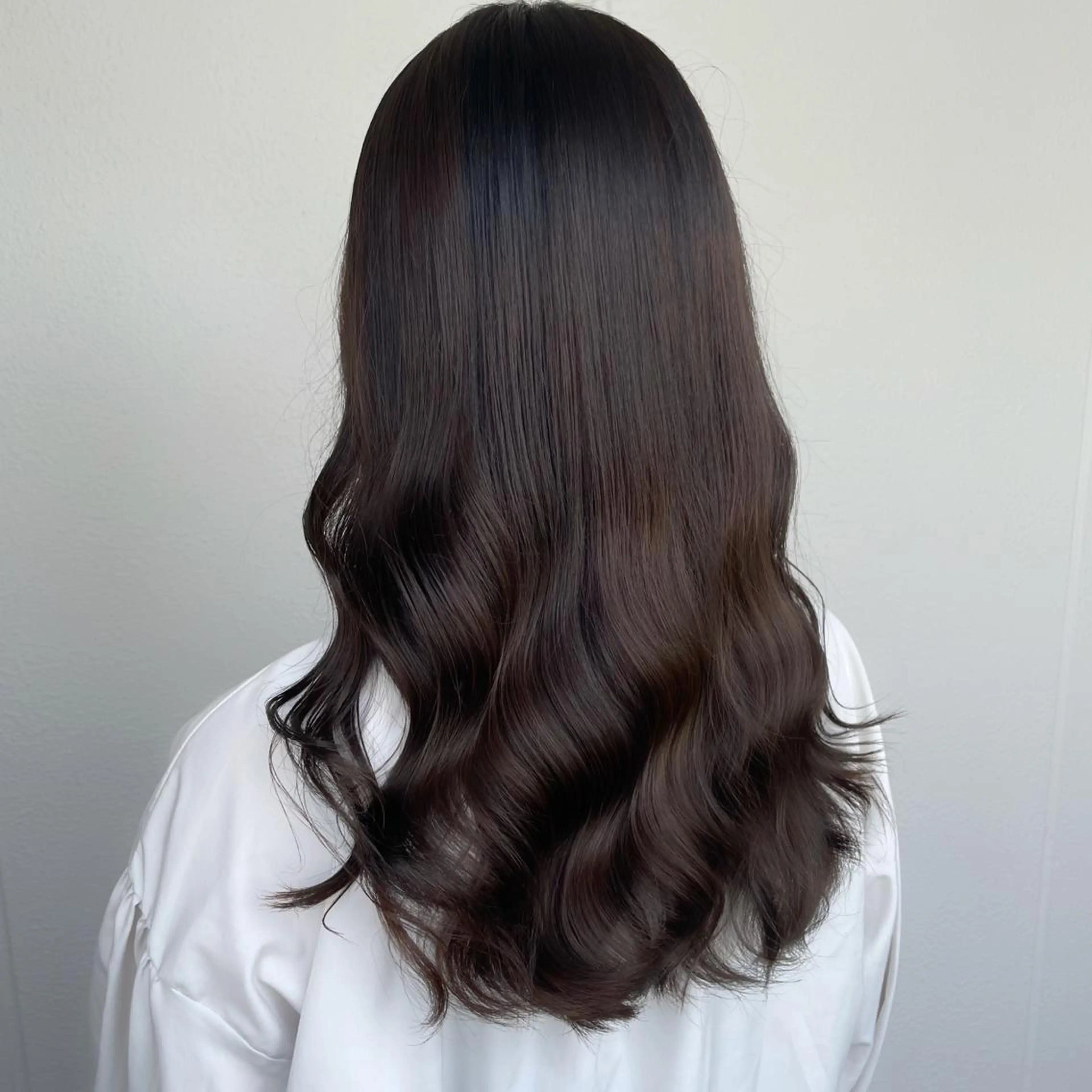 セミロング カラー ベージュカラー ブリーチ ブラウンカラー ココアブラウン グレージュ カット ヘアカラー トリートメント ブリーチなし Wカラー🩷星野翔太のヘアスタイル