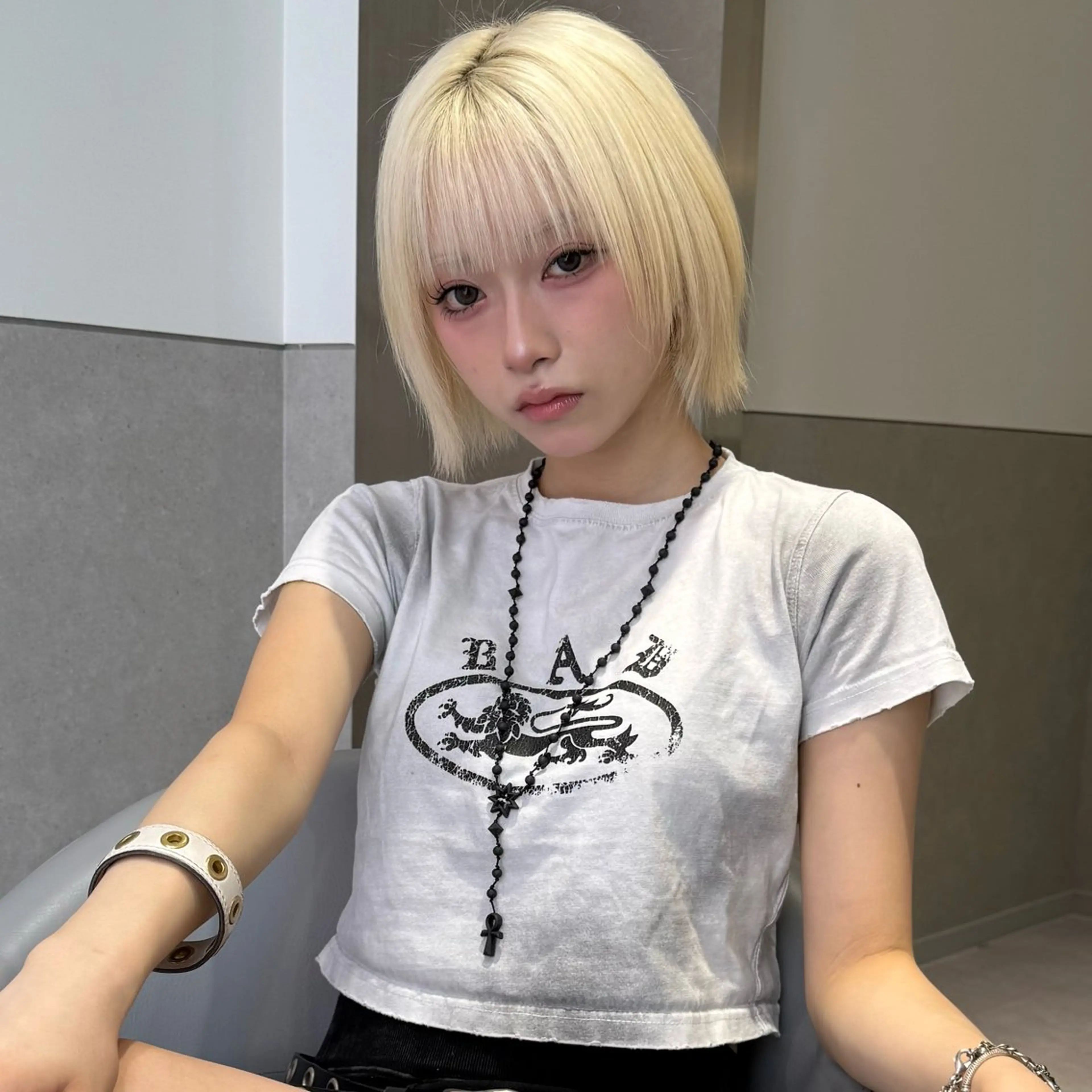 ショート カラー 🤍ハイトーン 🤍VIVIE🤍のヘアスタイル