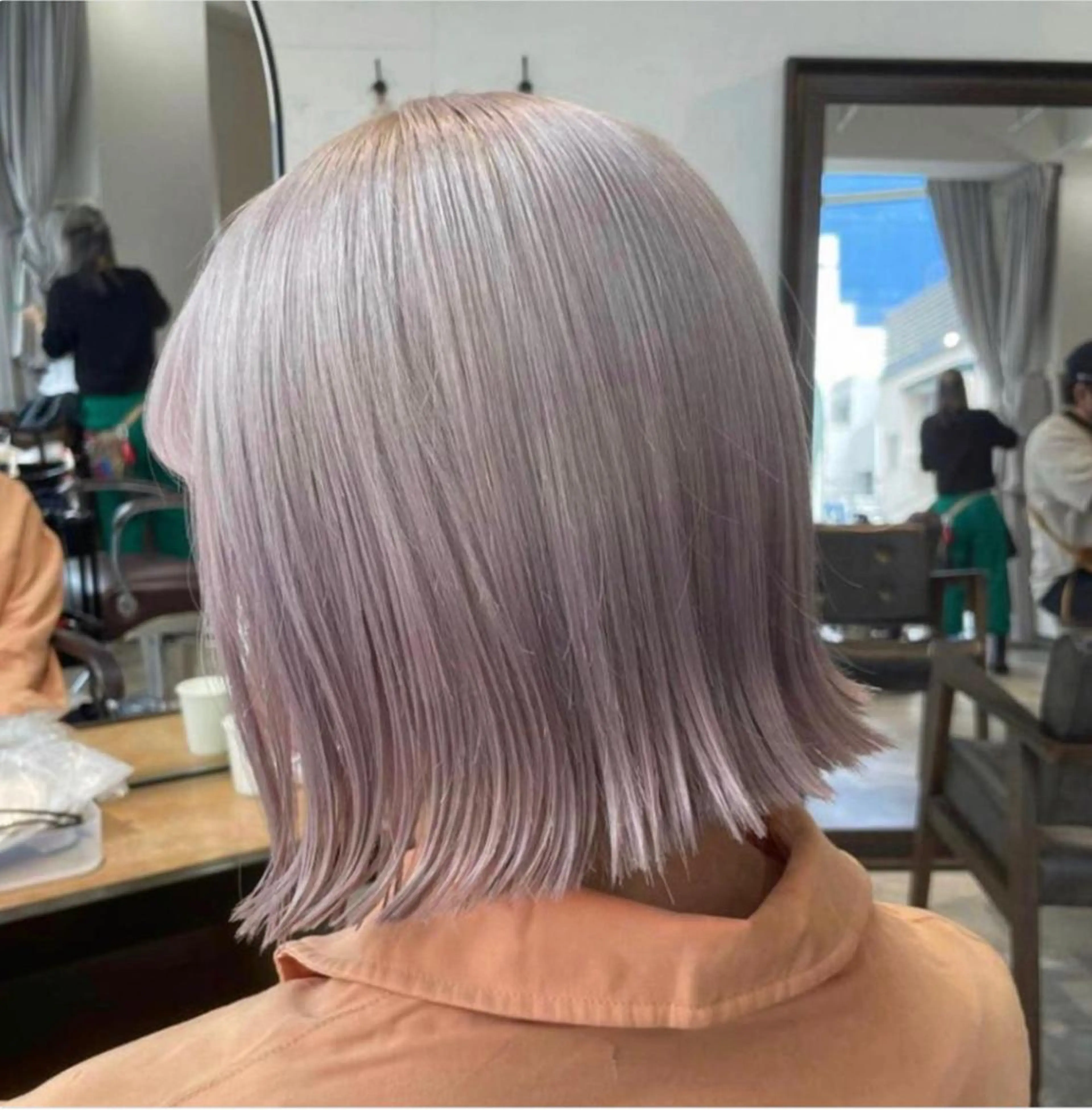 ミディアム カラー ヘアアレンジ ヘアカラー 🌹TikTok4万 フォロワー🌹AKIのヘアスタイル