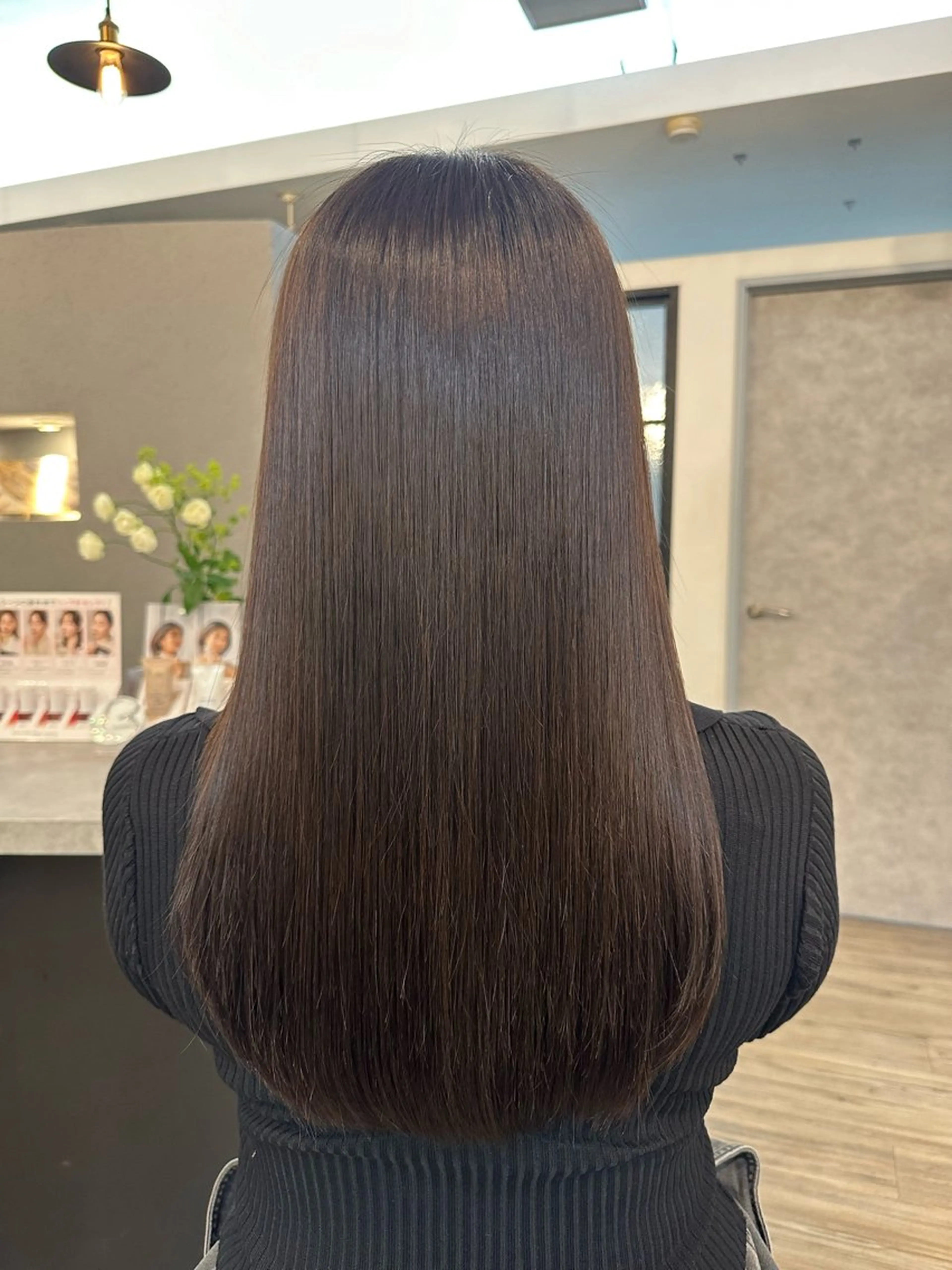 セミロング 縮毛矯正 カット 縮毛矯正 トリートメント sato ayaka ｜透明感カラー🫧のヘアスタイル