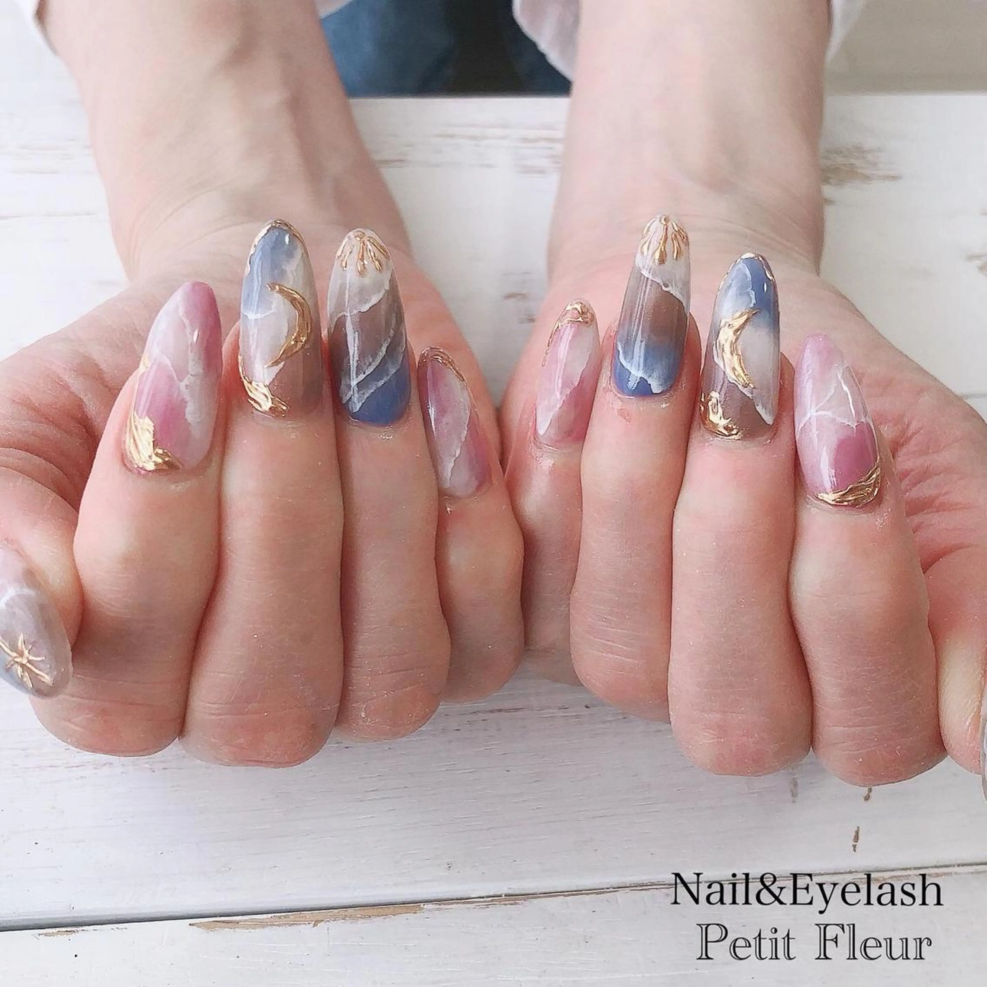 ネイル Petit Fleur所属・青柳 亜梨奈のマツエク・マツパデザイン