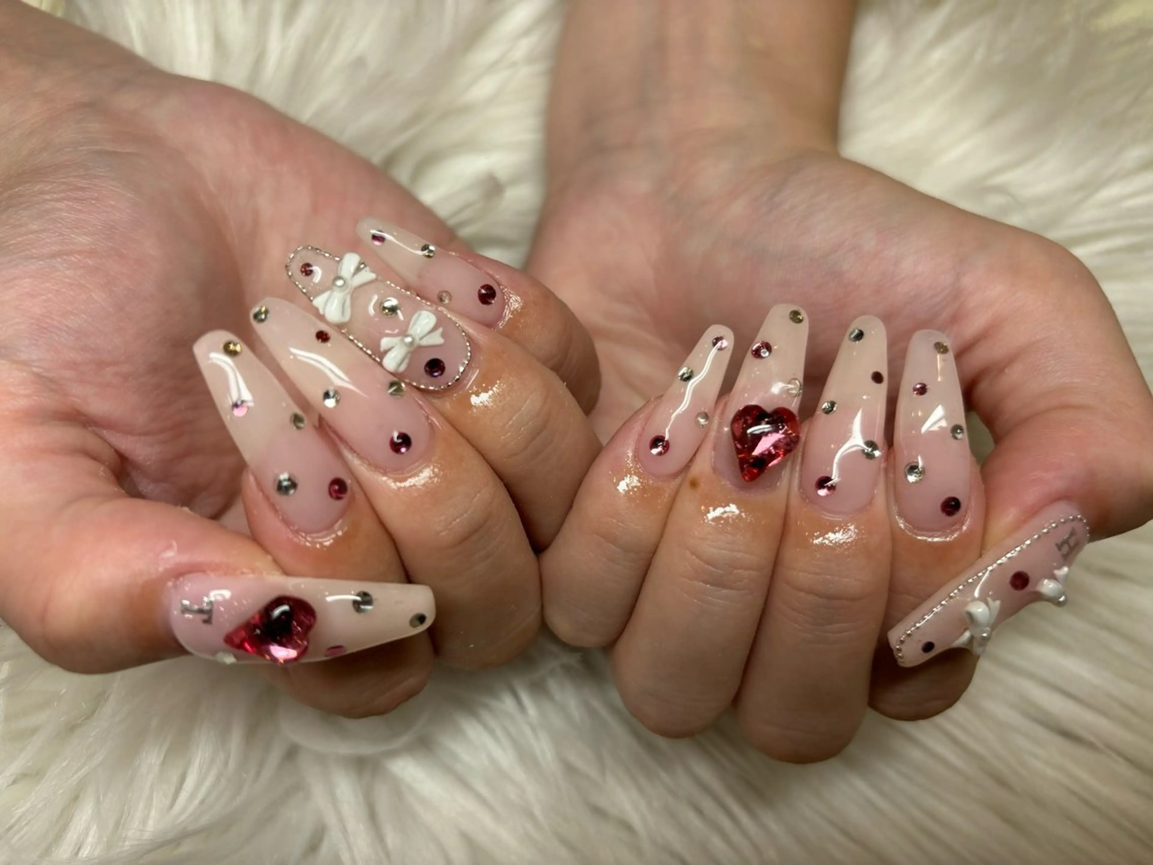 ネイル ハンドネイル SOARE🤍 🤍のネイルデザイン