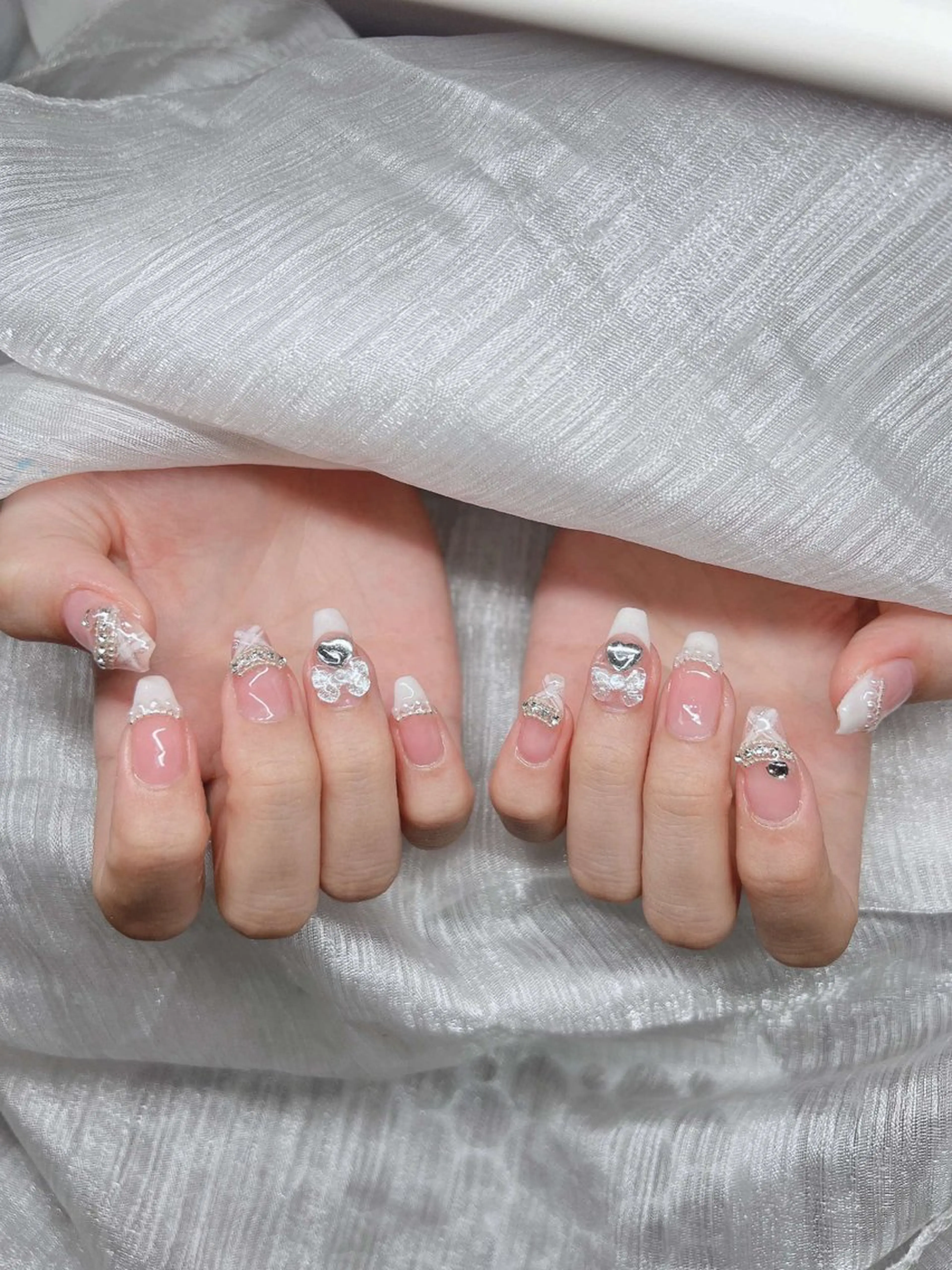 ネイル Lee Nailsのネイルデザイン