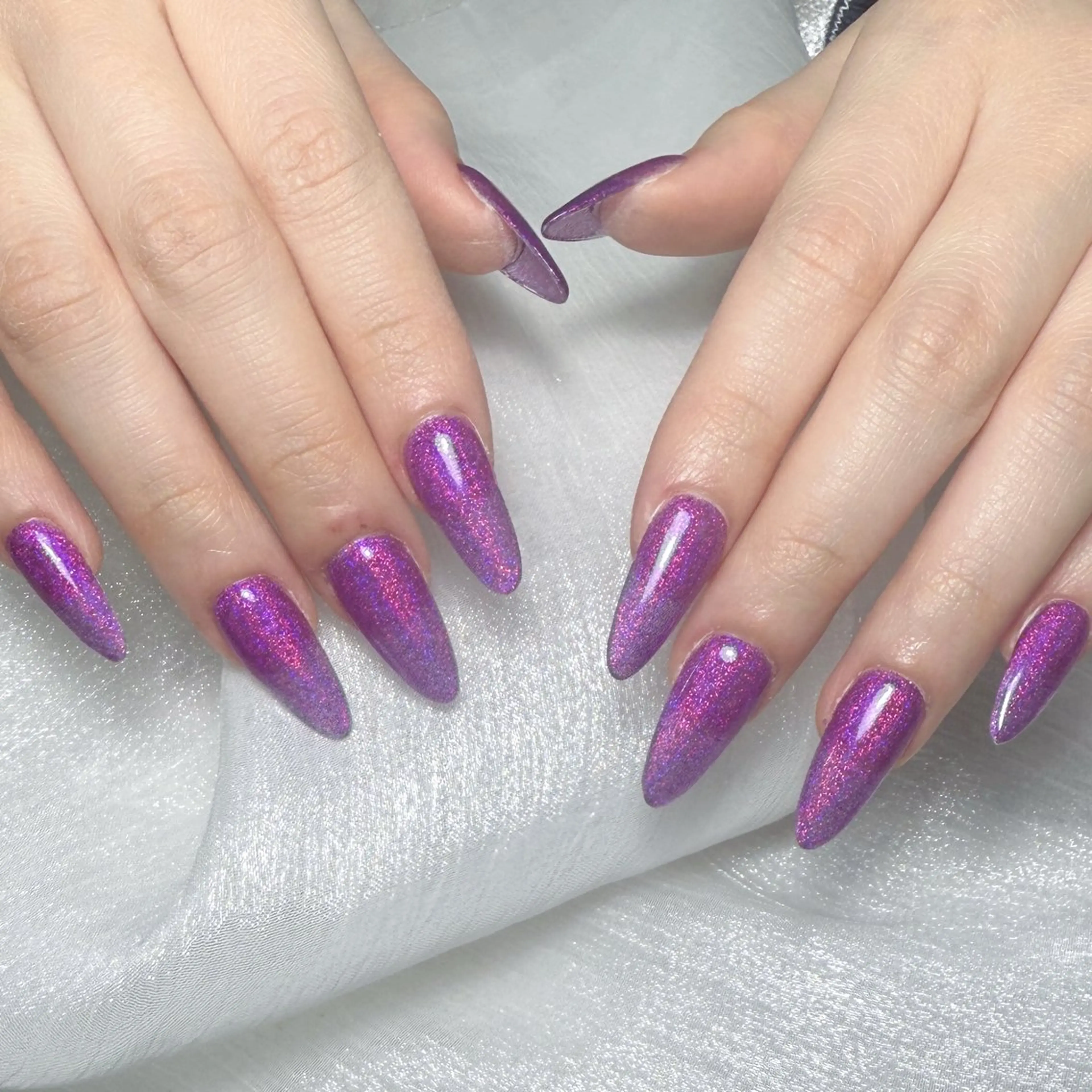 メンズ ネイル メンズ韓国風 アートネイル オーロラネイル ガーリー キラキラネイル ハンドネイル Nail salon 木にいるのネイルデザイン