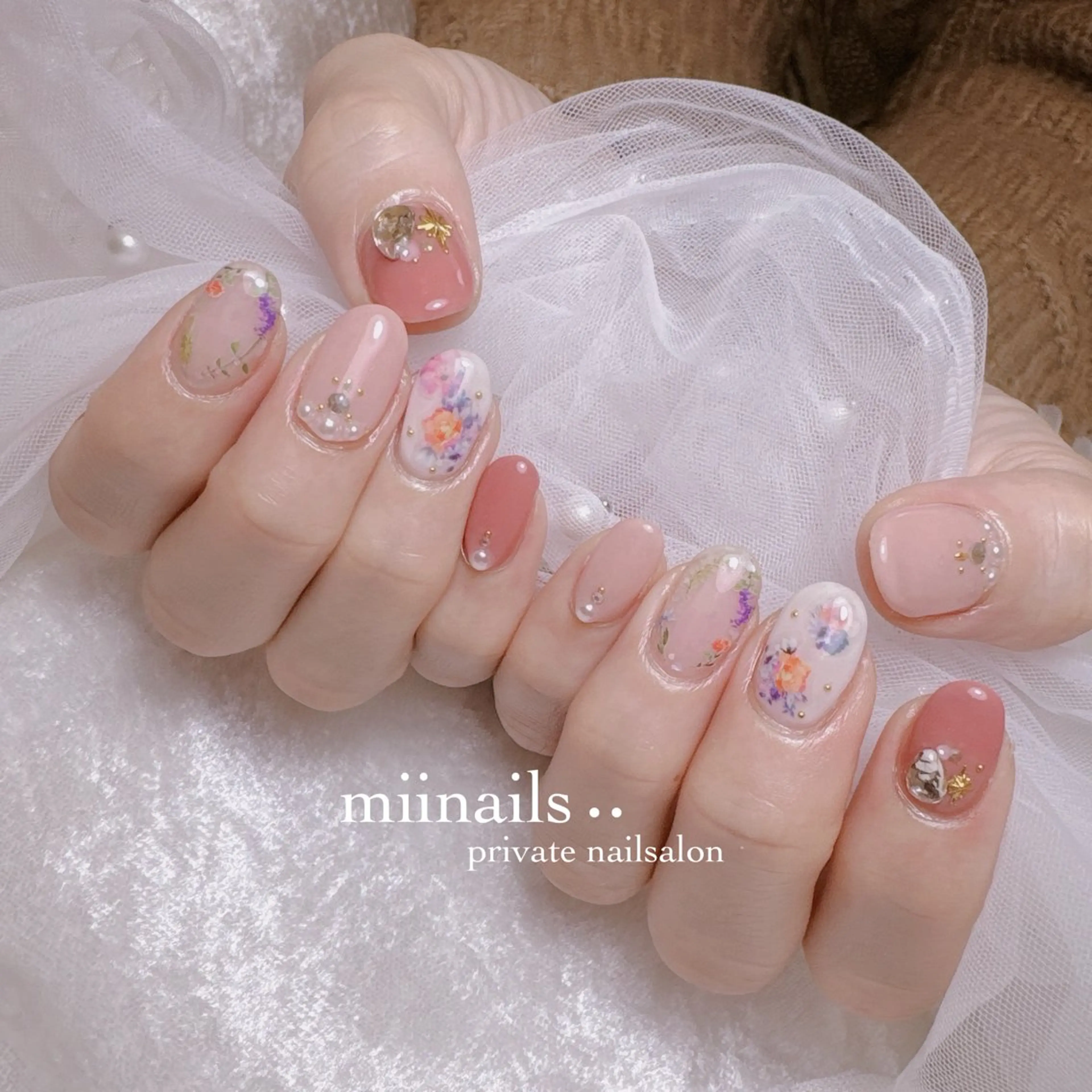 ネイル 韓国ネイル マグネットネイル ワンホンネイル ハンドネイル nailsalon miinailsのネイルデザイン