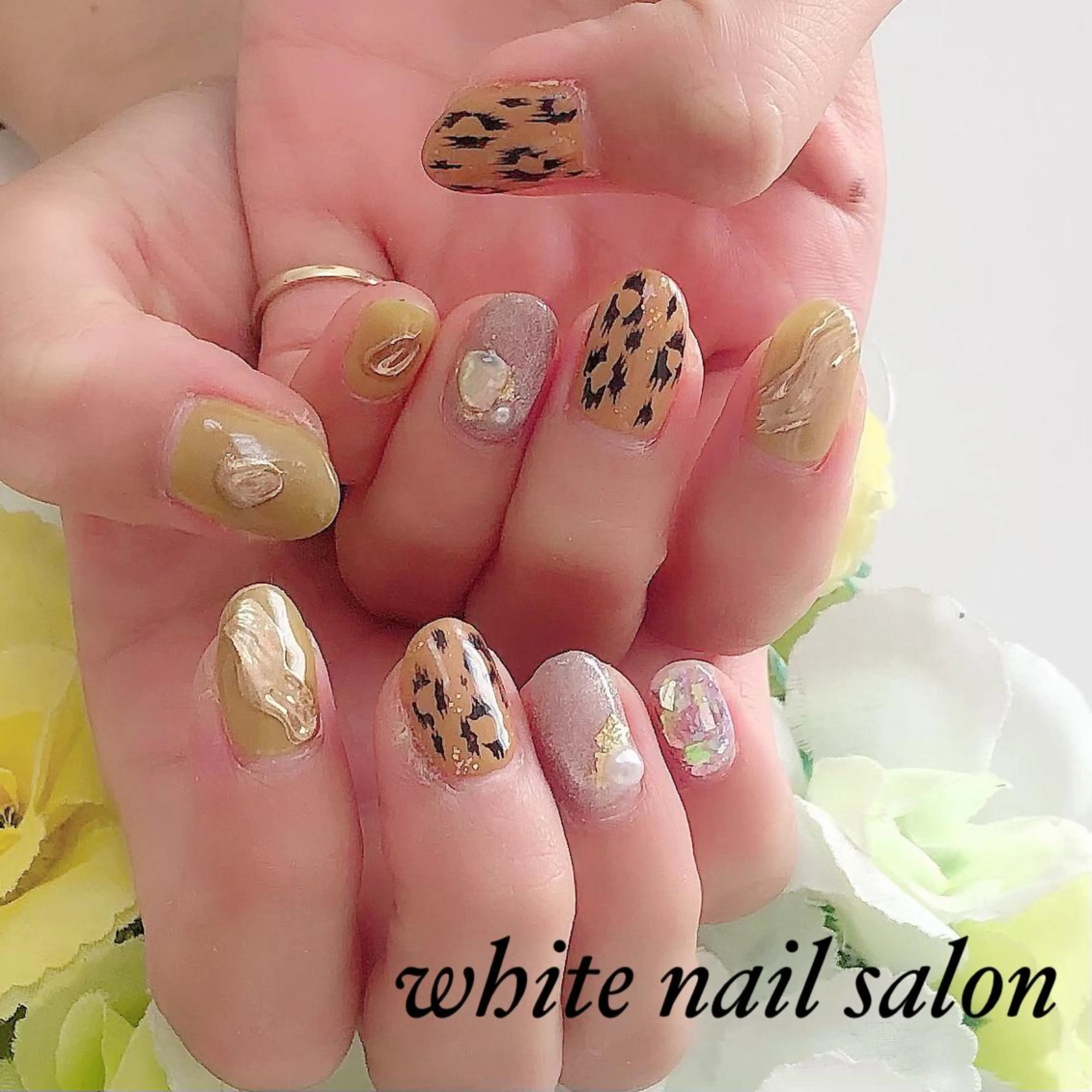 ネイル アートネイル フレンチネイル ジェルネイル ハードジェル 持ち込み ハンドネイル white nail salonのネイルデザイン