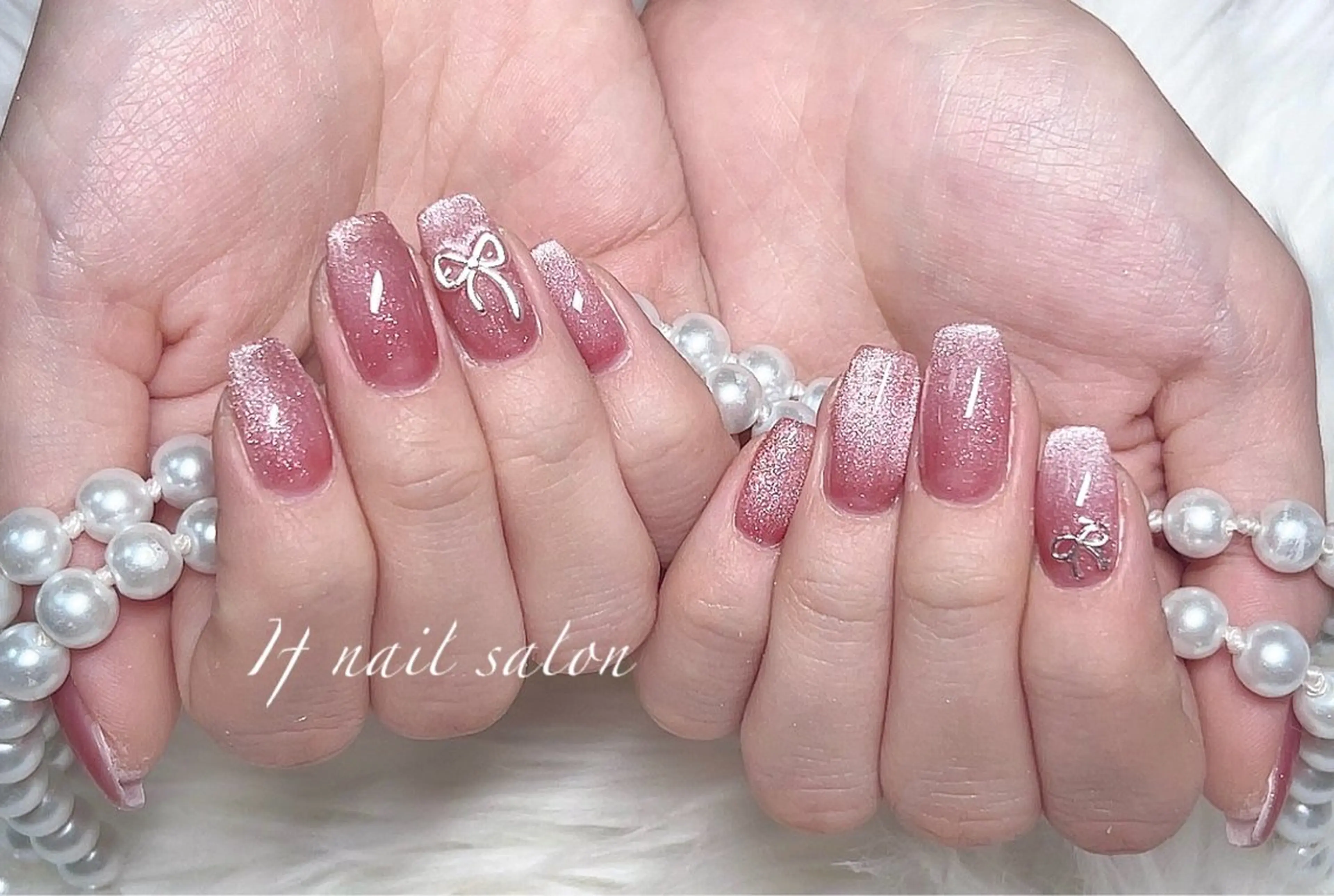 【初回オフ無料】（マグネット、フラッシュ）2色の写真