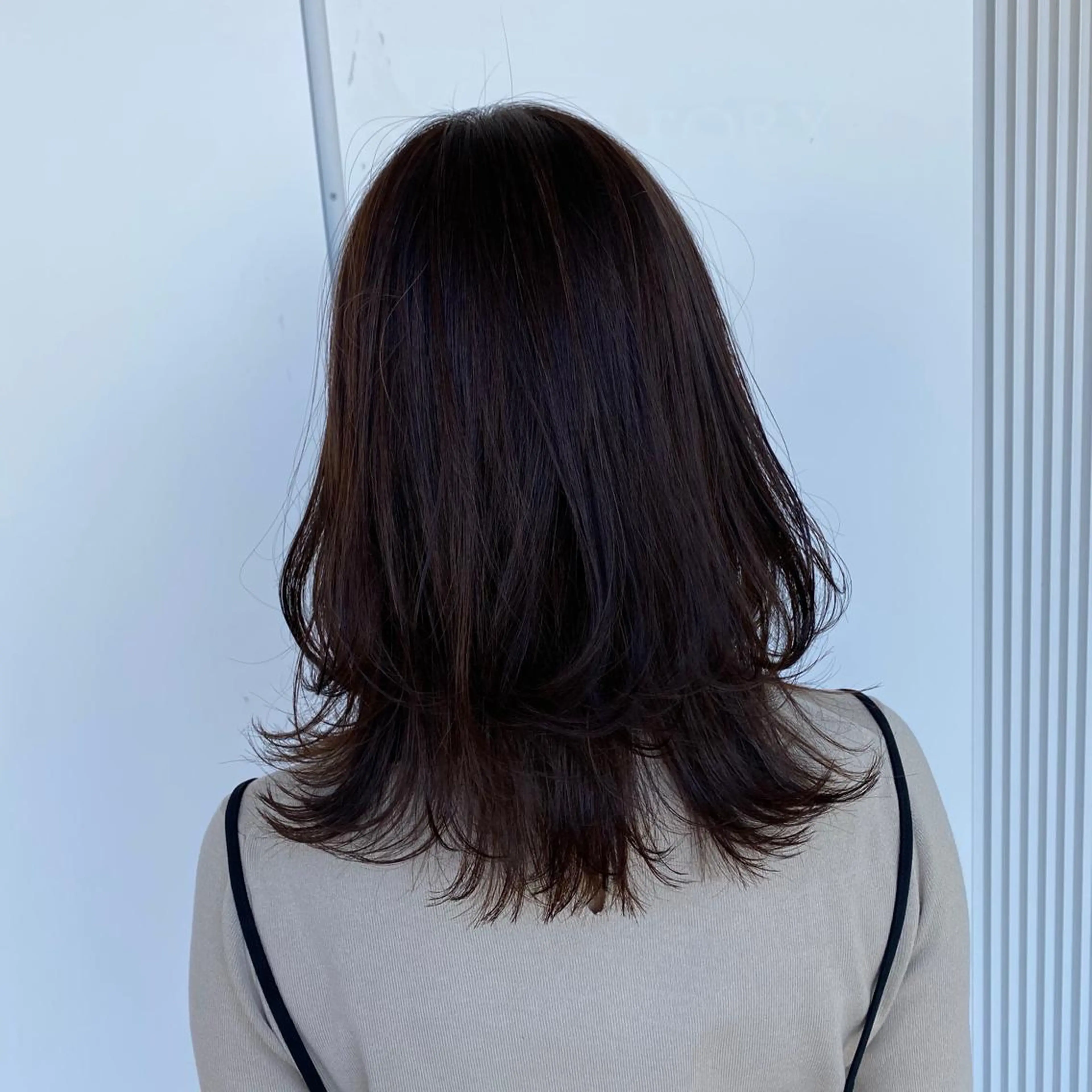 セミロング レイヤーカット 誰よりも丁寧なカット 🍀小林輝のヘアスタイル