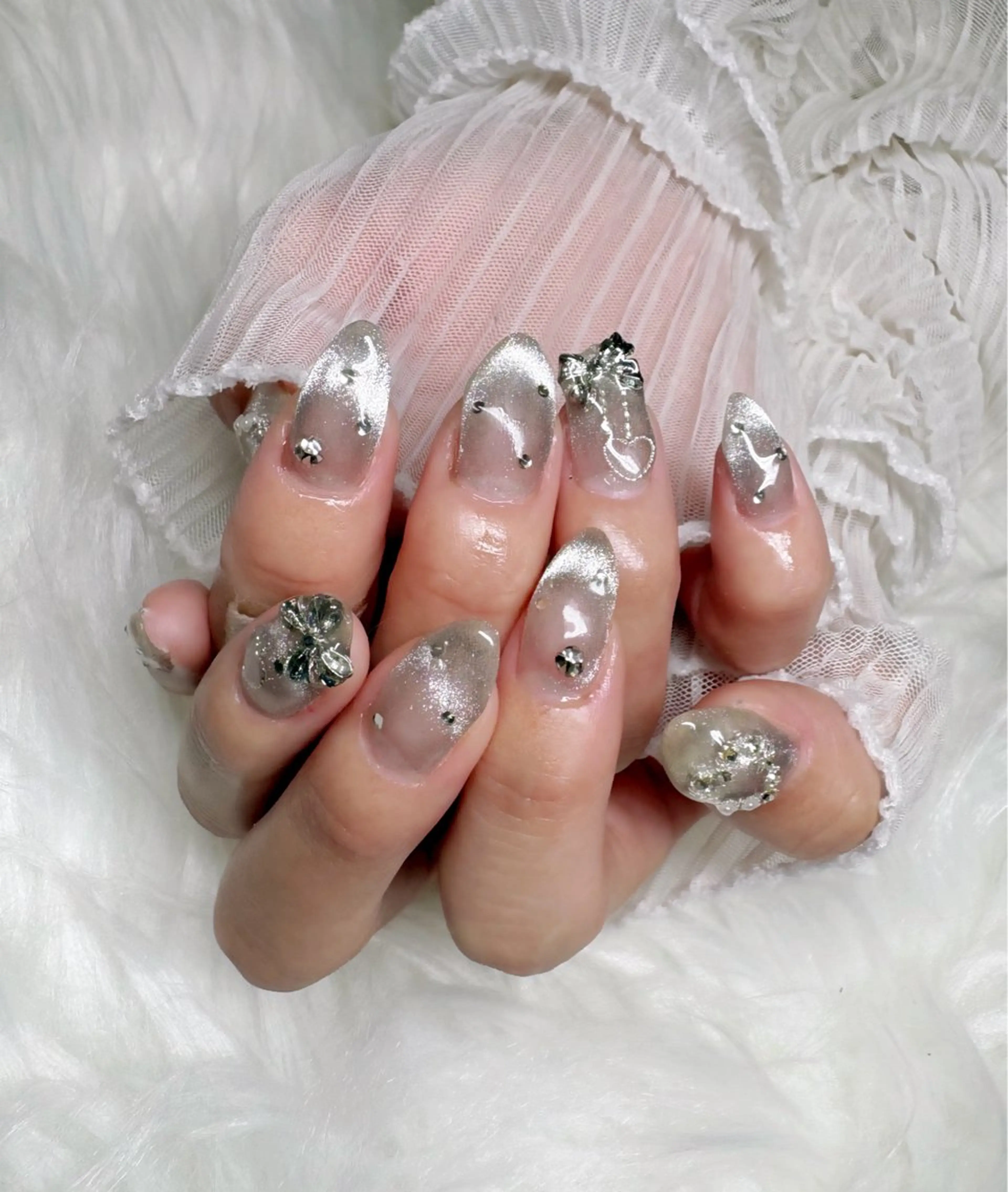 ネイル シルバー ハンドネイル Nail Salon macherieのネイルデザイン