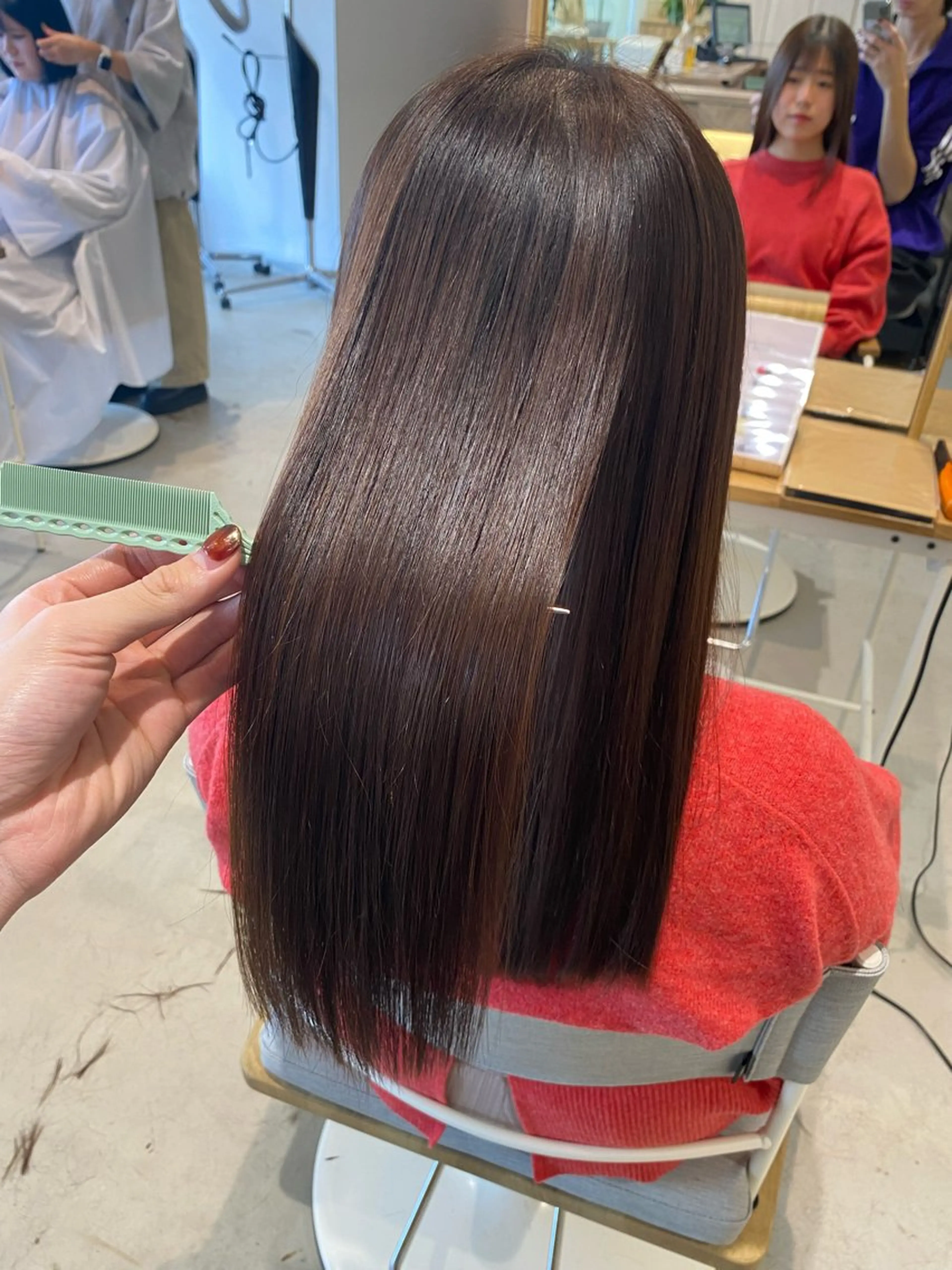 セミロング yate'/ Wカラー/小出捷也のヘアスタイル