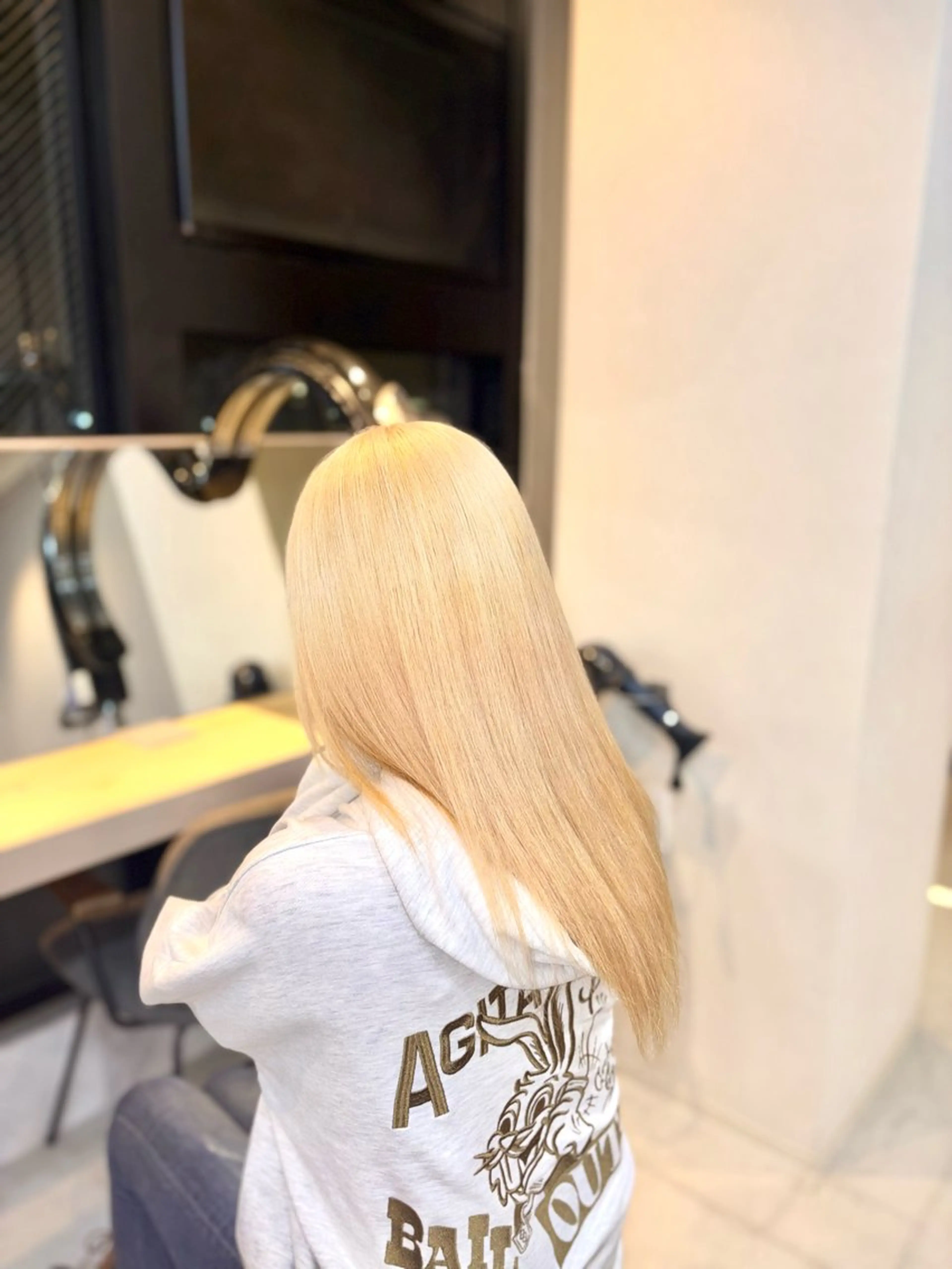 カラー ヘアカラー 東 凱斗のヘアスタイル