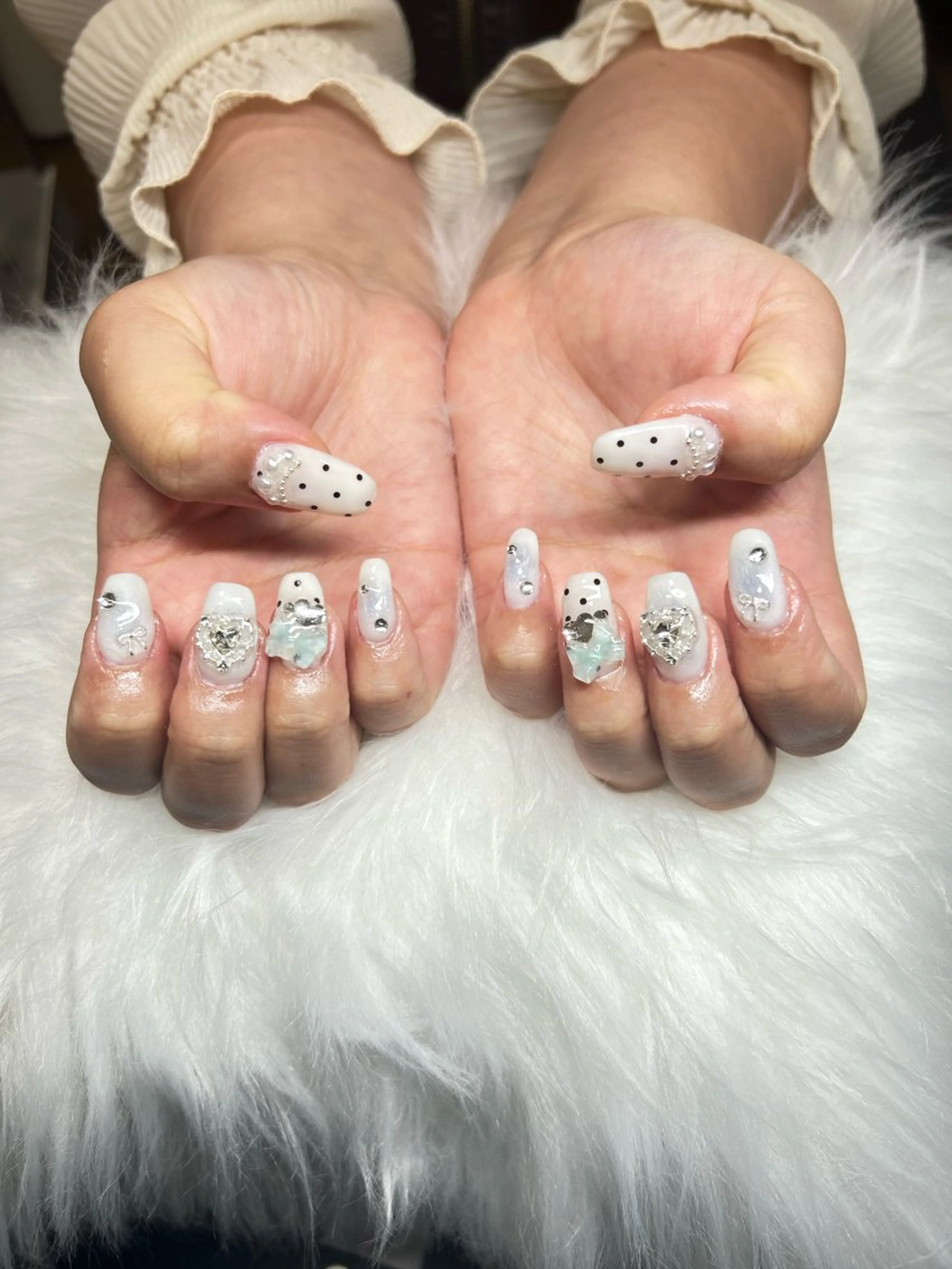 ネイル Queen Nail 　クイーンネイルのネイルデザイン