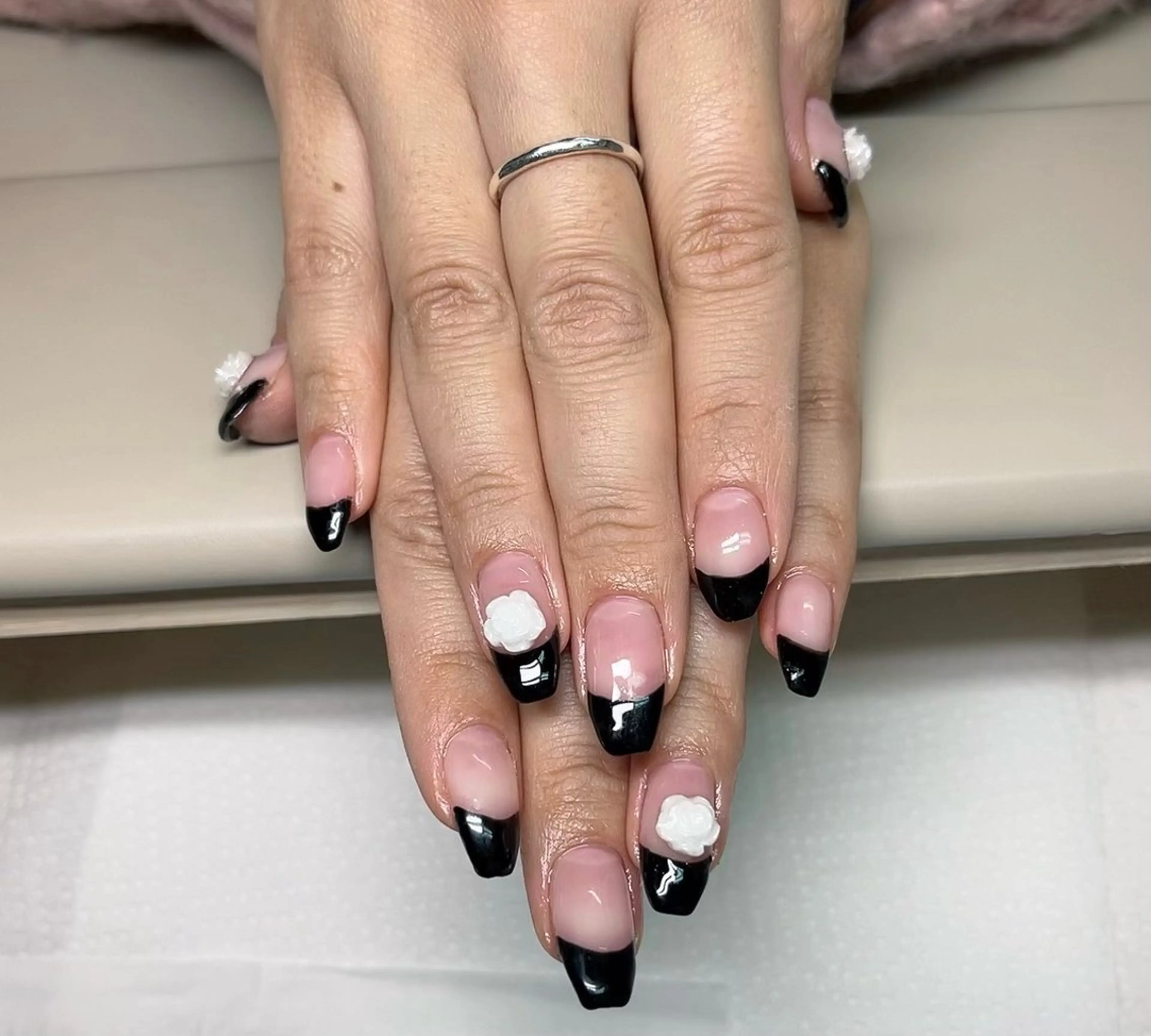 ネイル NiNa ビューティーサロン所属・Ni Naのネイルデザイン