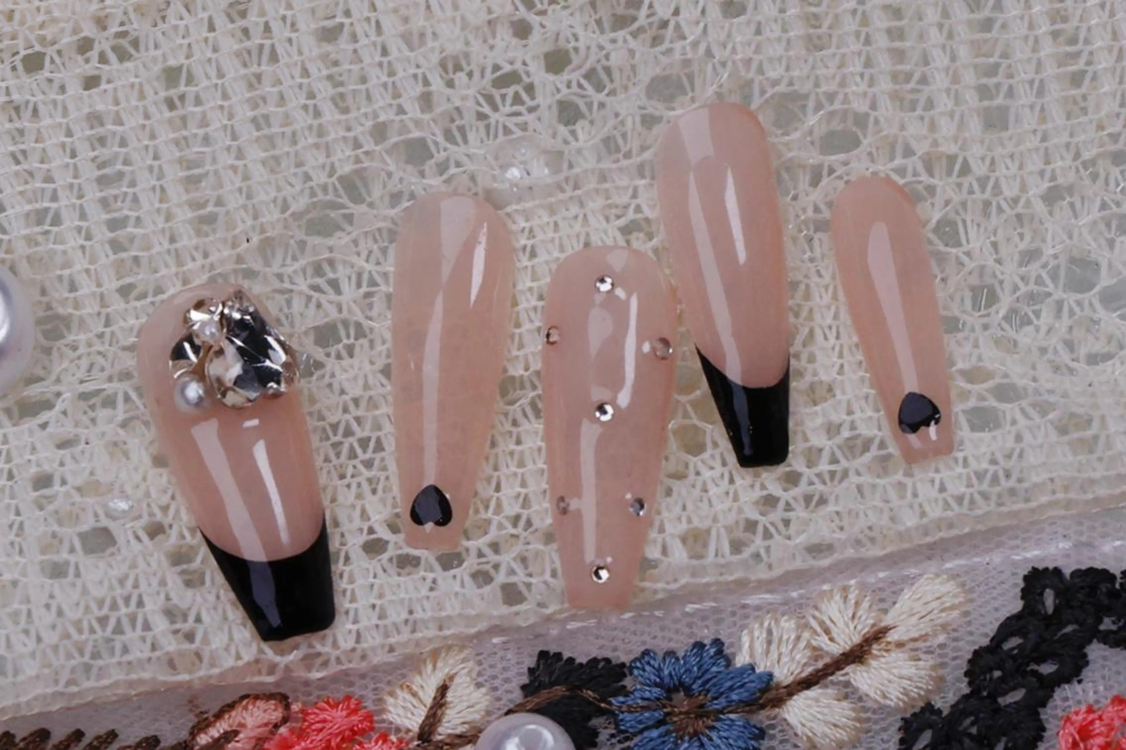 ネイル ハロウィン ロングネイル マグネットネイル スカルプネイル ネイルチップ ハンドネイル MSSugar Nailのネイルデザイン