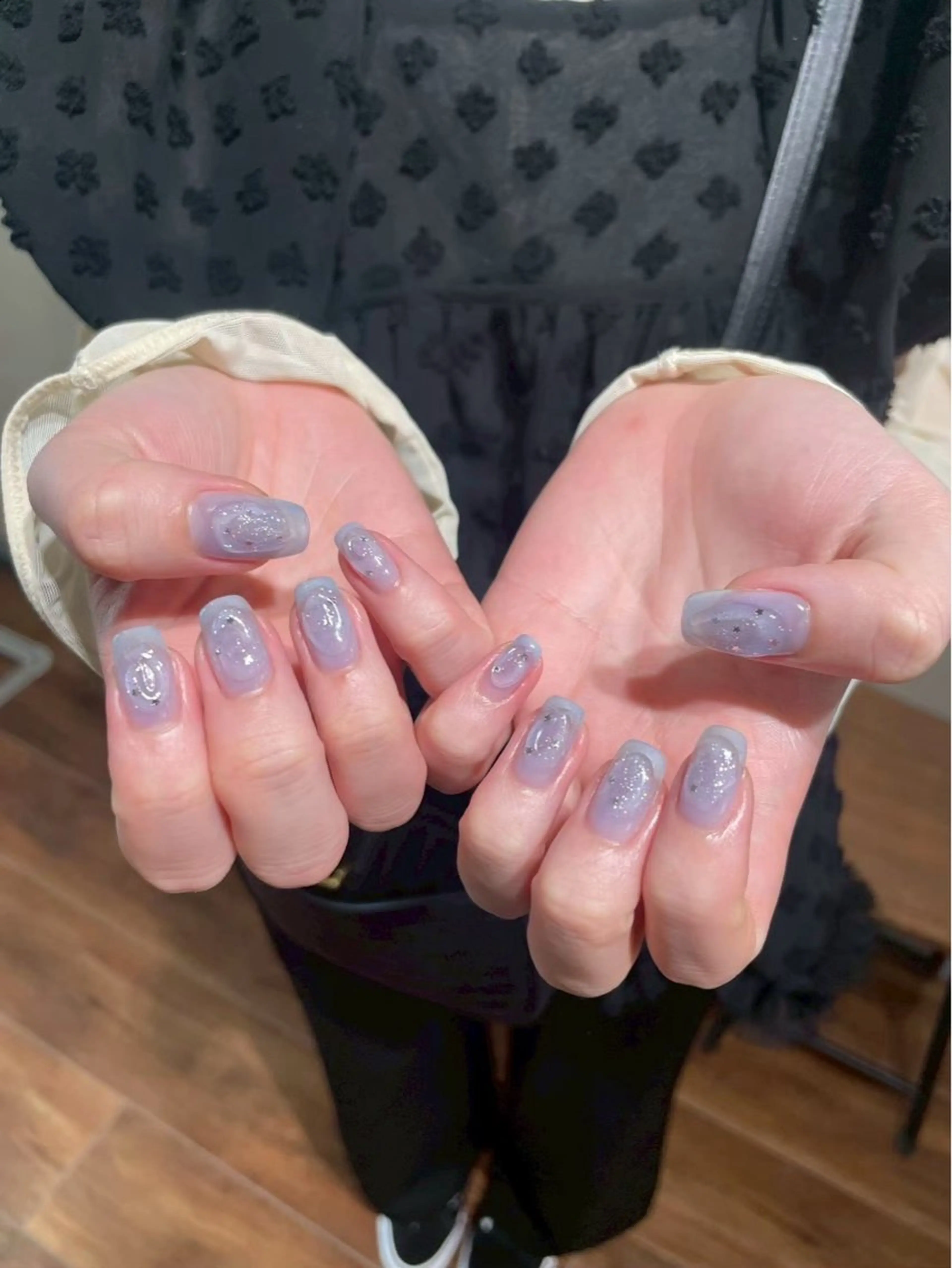 ネイル nicole nail所属・石 彩夏のネイルデザイン