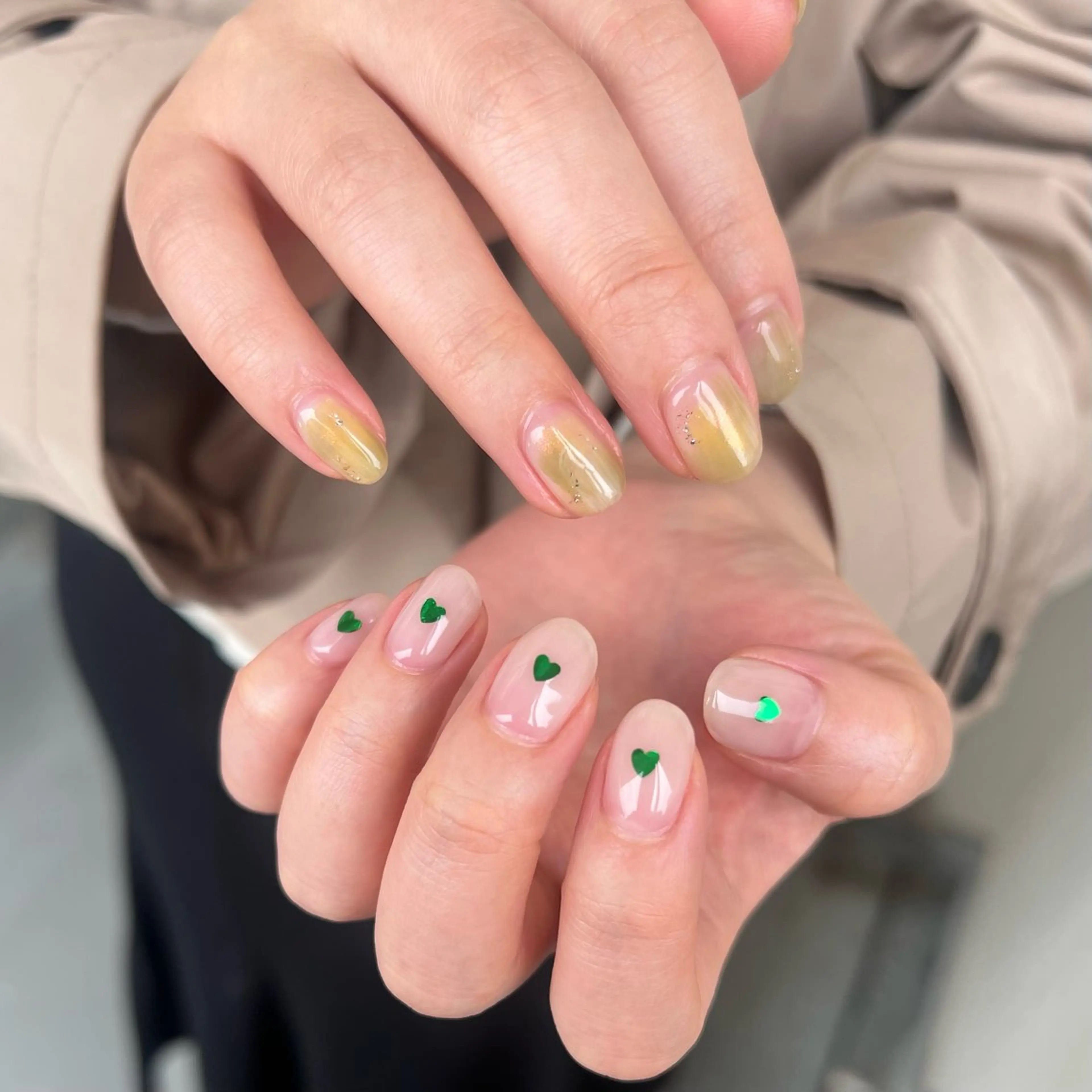 【年末大感謝祭💫⏰】シンプルニュアンスネイル💅♡（オフケア込）の写真