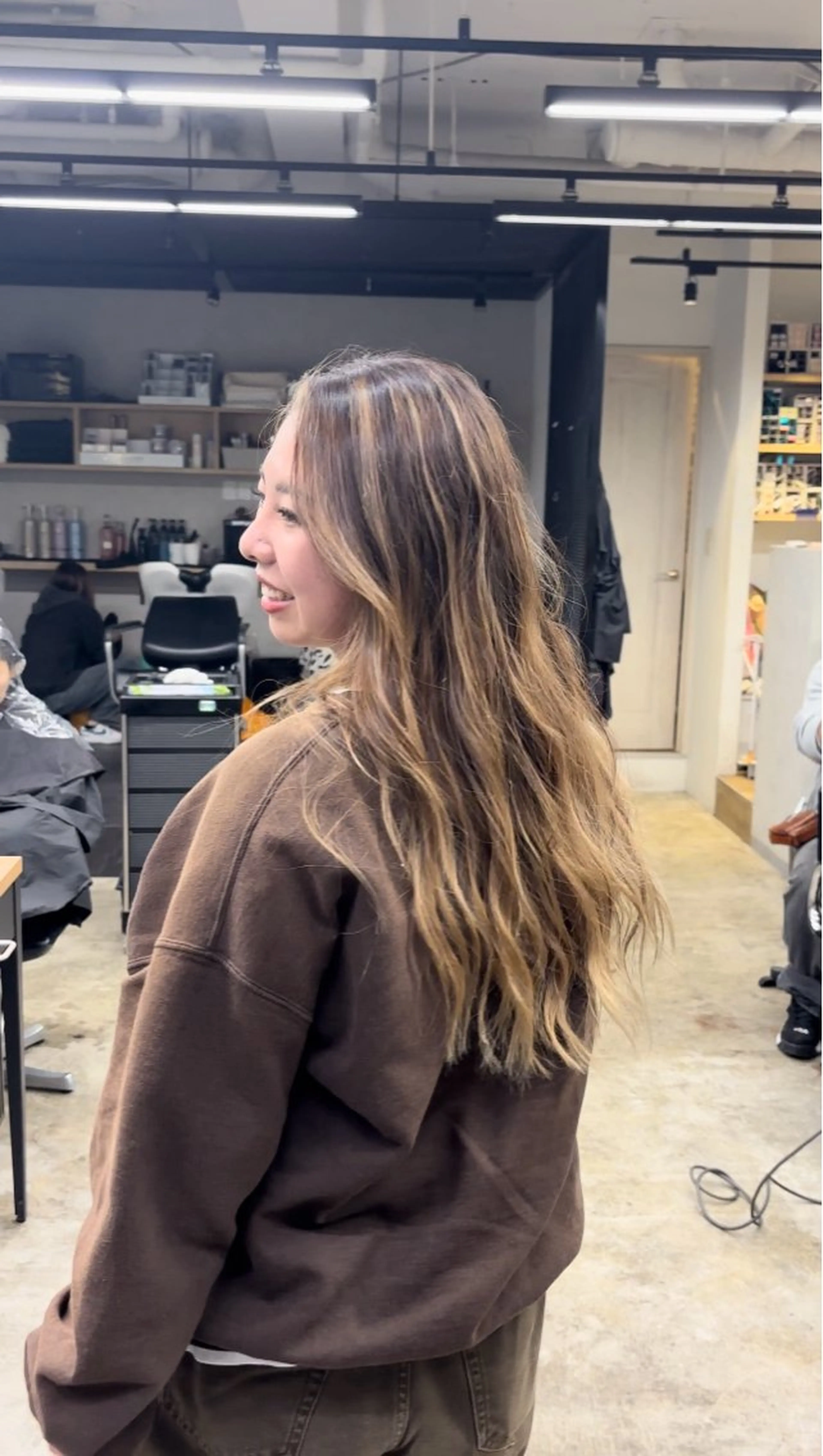 ロング ハイライト EGAO /藤沢/海外ヘアのヘアスタイル